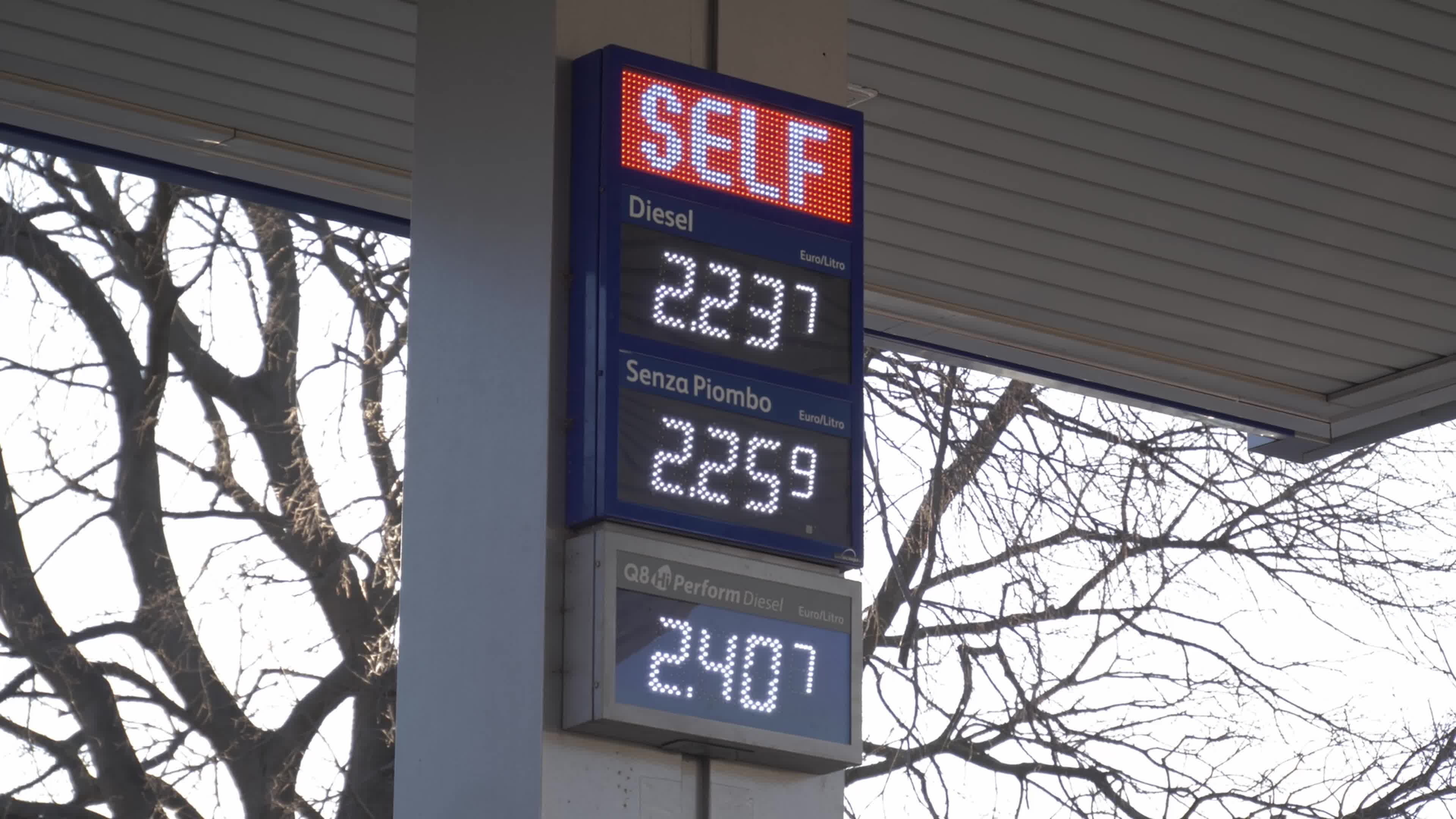Petrol, diesel prices continue to rise
