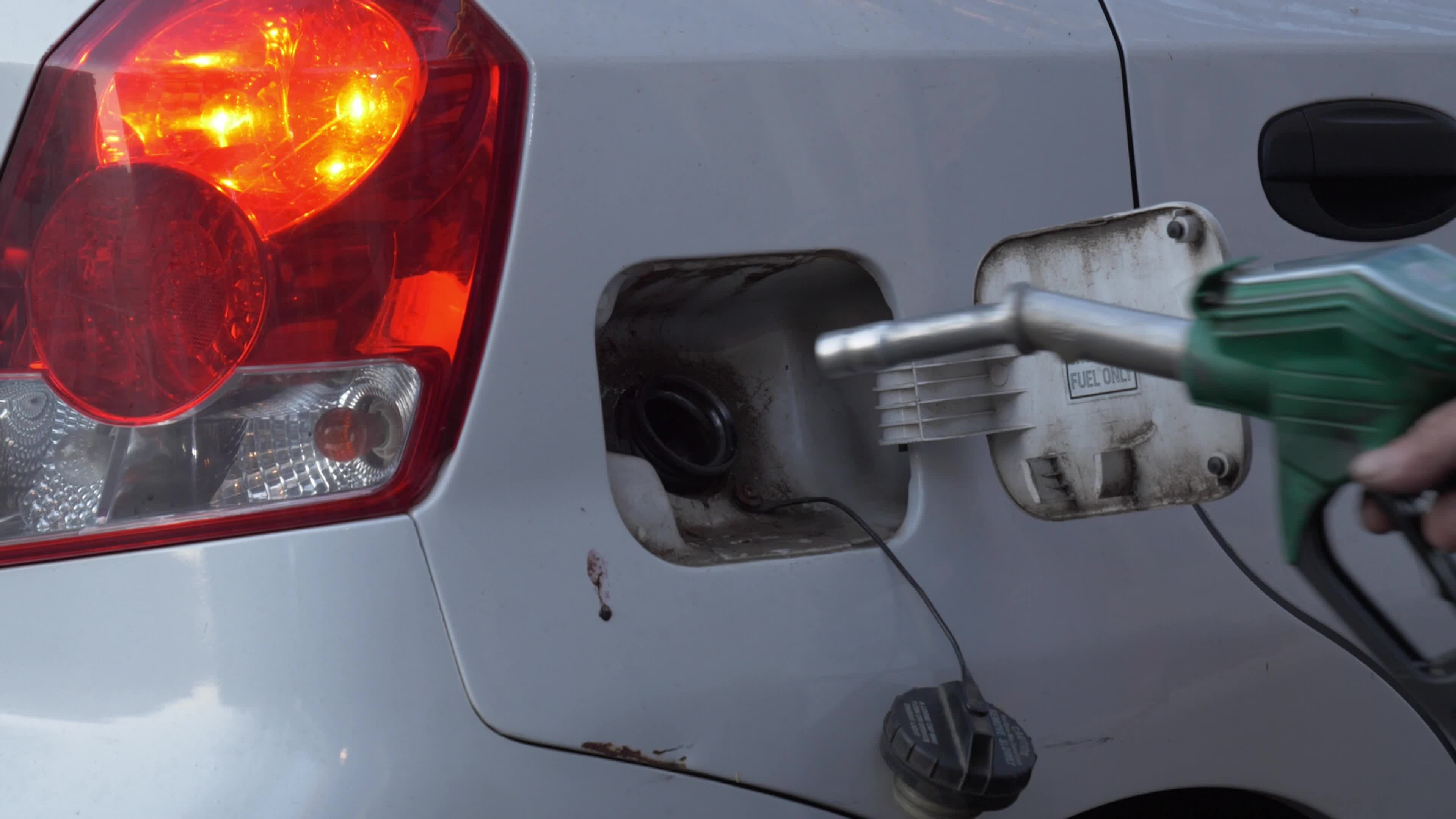 Petrol, diesel prices continue to rise