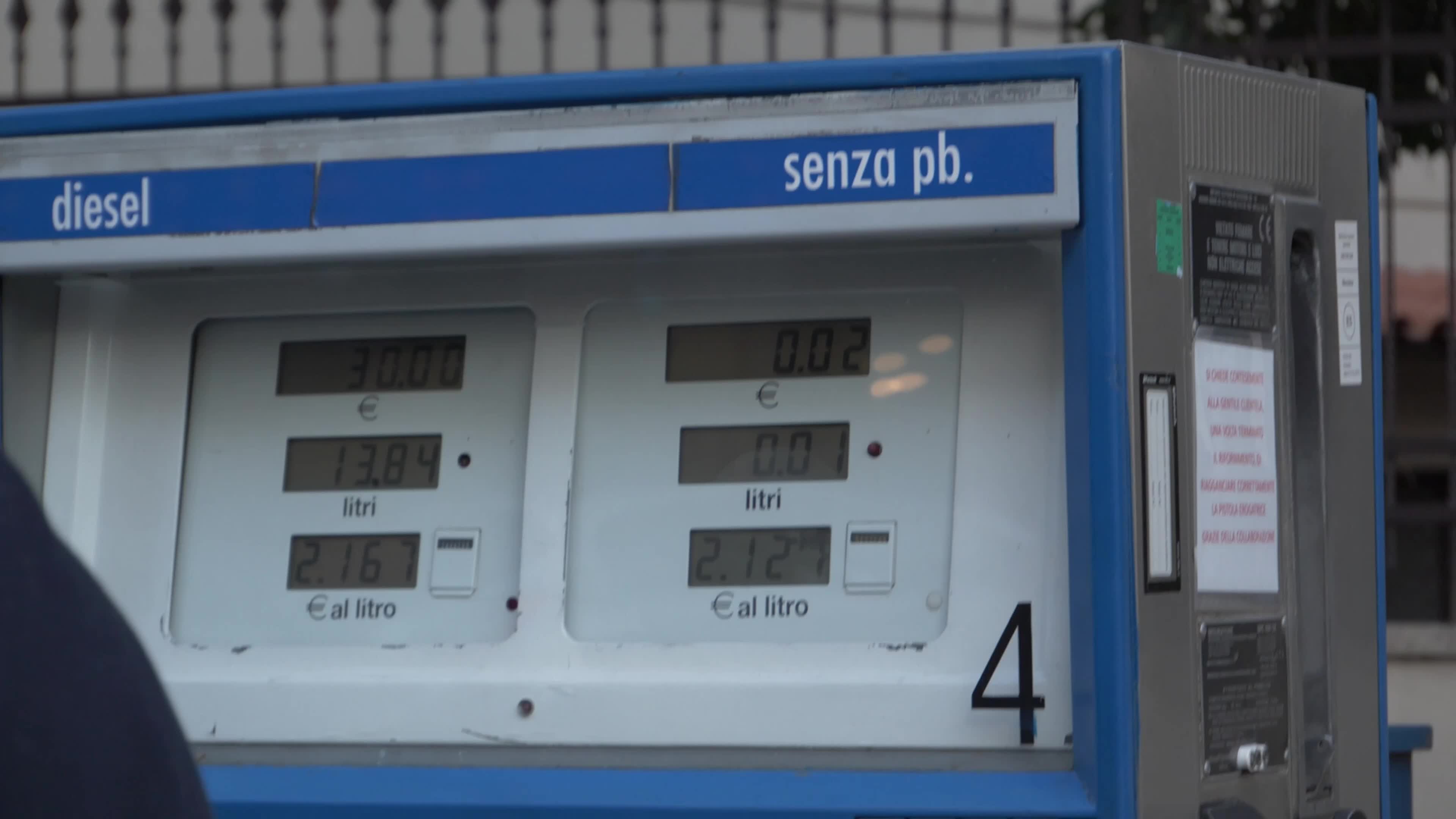 Petrol, diesel prices continue to rise