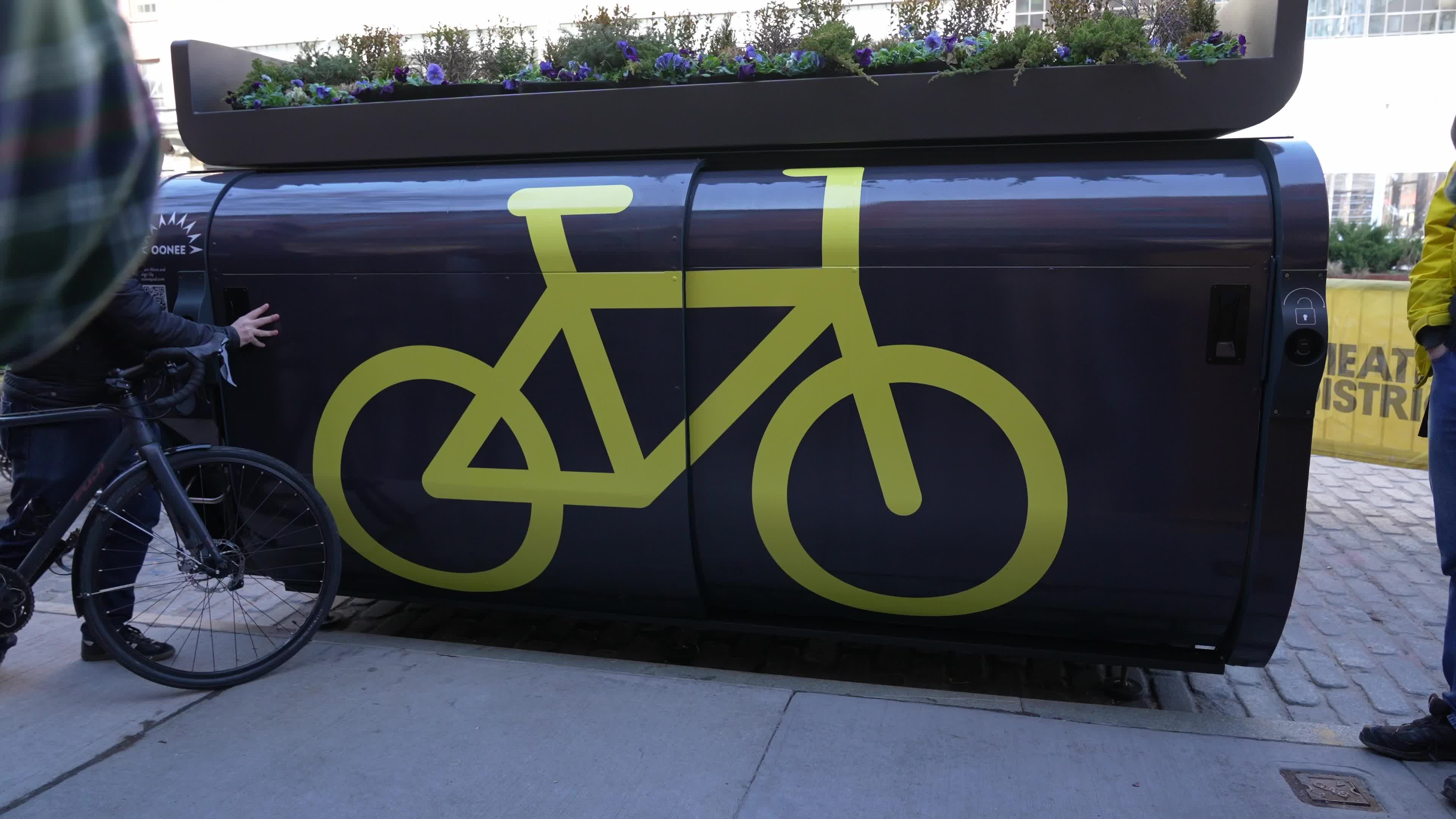 DOT Announces Innovative New Bike Parking Pilot