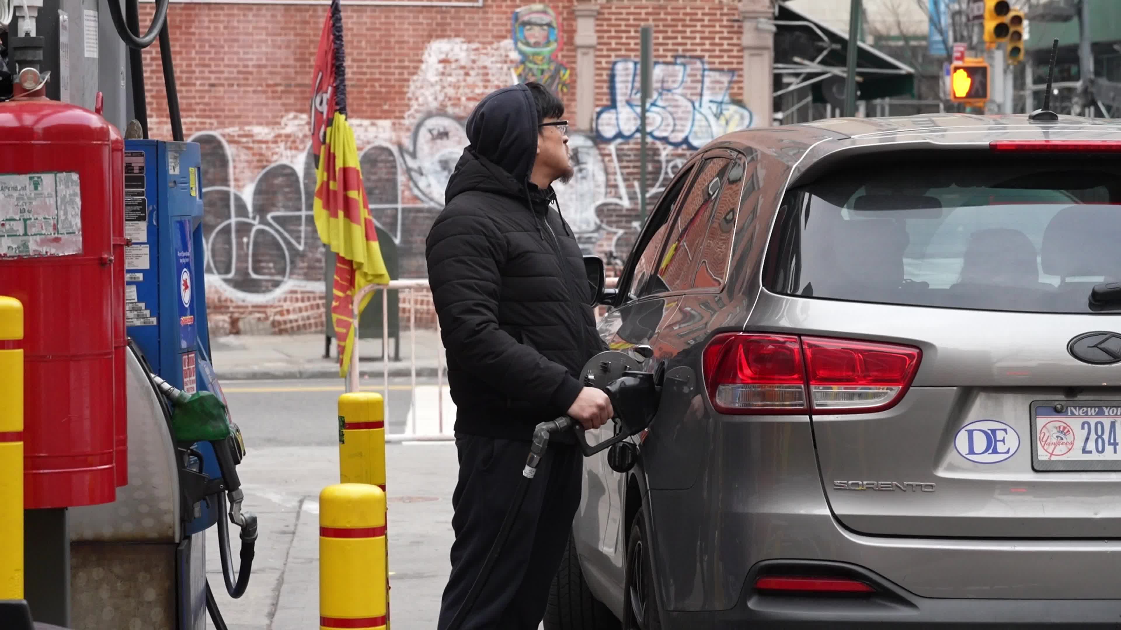 Gas Prices Continues To Rise, As Biden Bans Imports Of Russian OilGas Prices Continues To Rise, As Biden Bans Imports Of Russian Oil