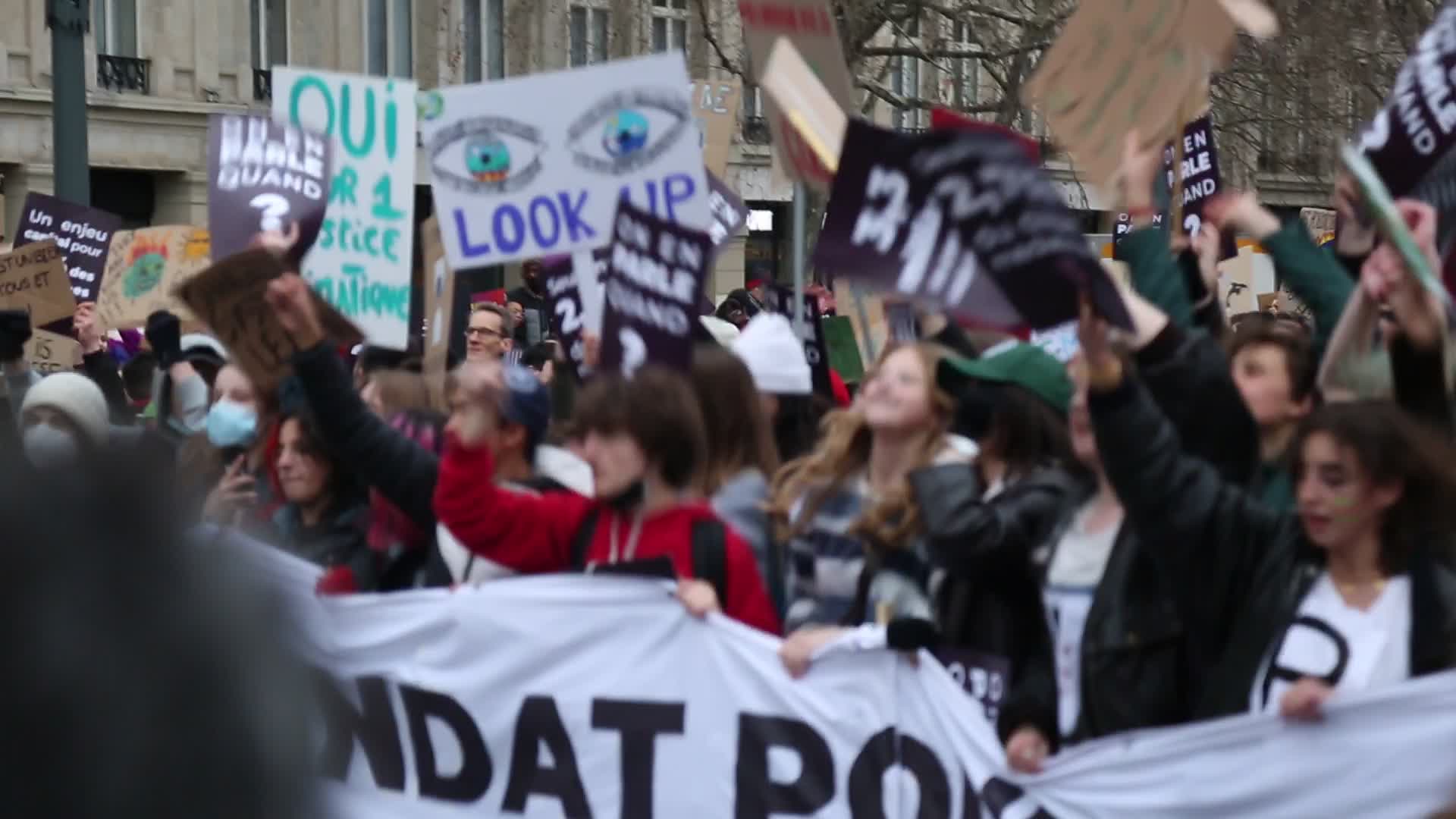 Paris Climate March Gathered Thousands Before The Country’s Presidential Election