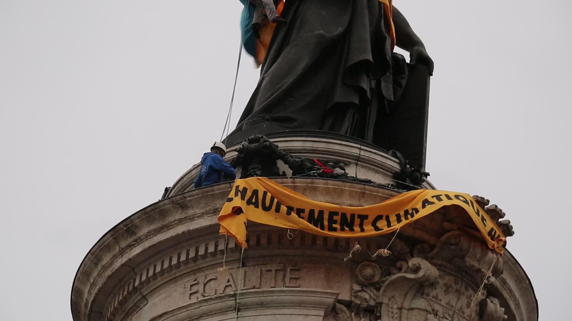 Paris Climate March Gathered Thousands Before The Country’s Presidential Election