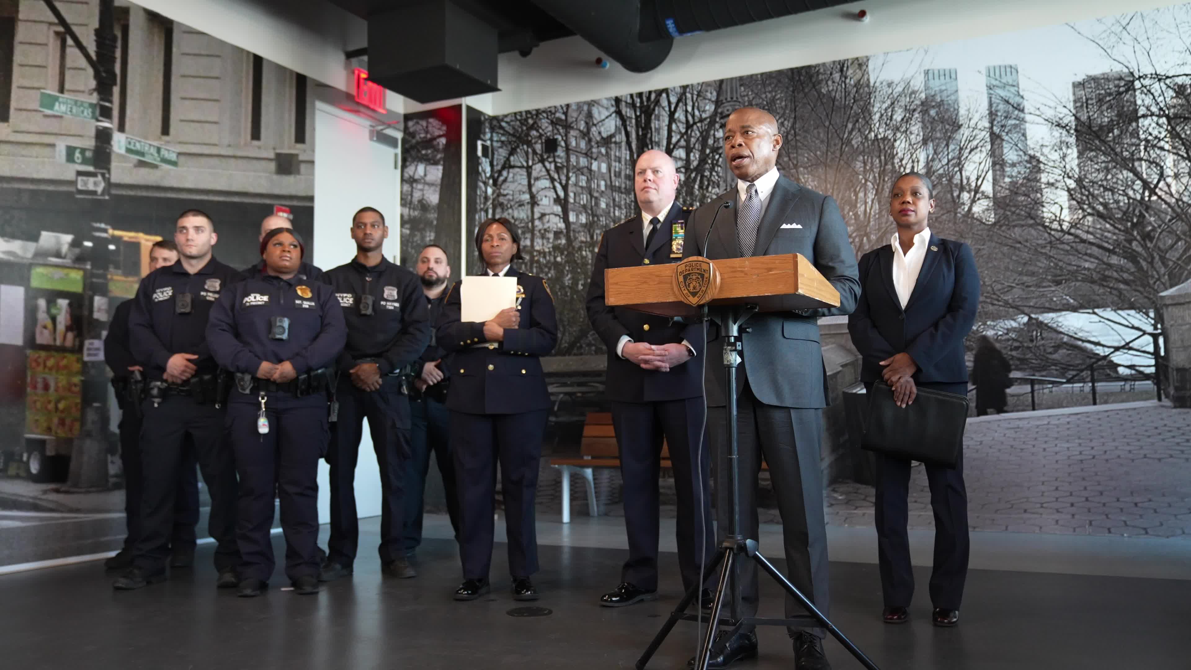 NYPD deploys Neighborhood Safety Teams to battle gun violence, replacing controversial plainclothes unit
