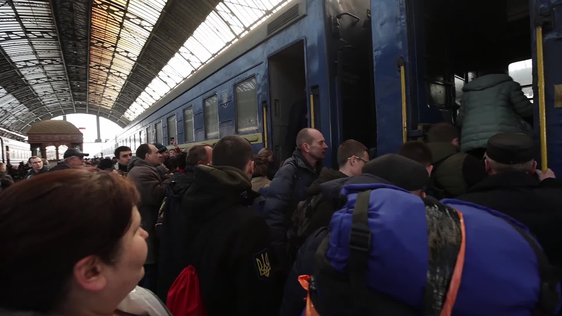 Ukrainian refugees at Medyka border crossing