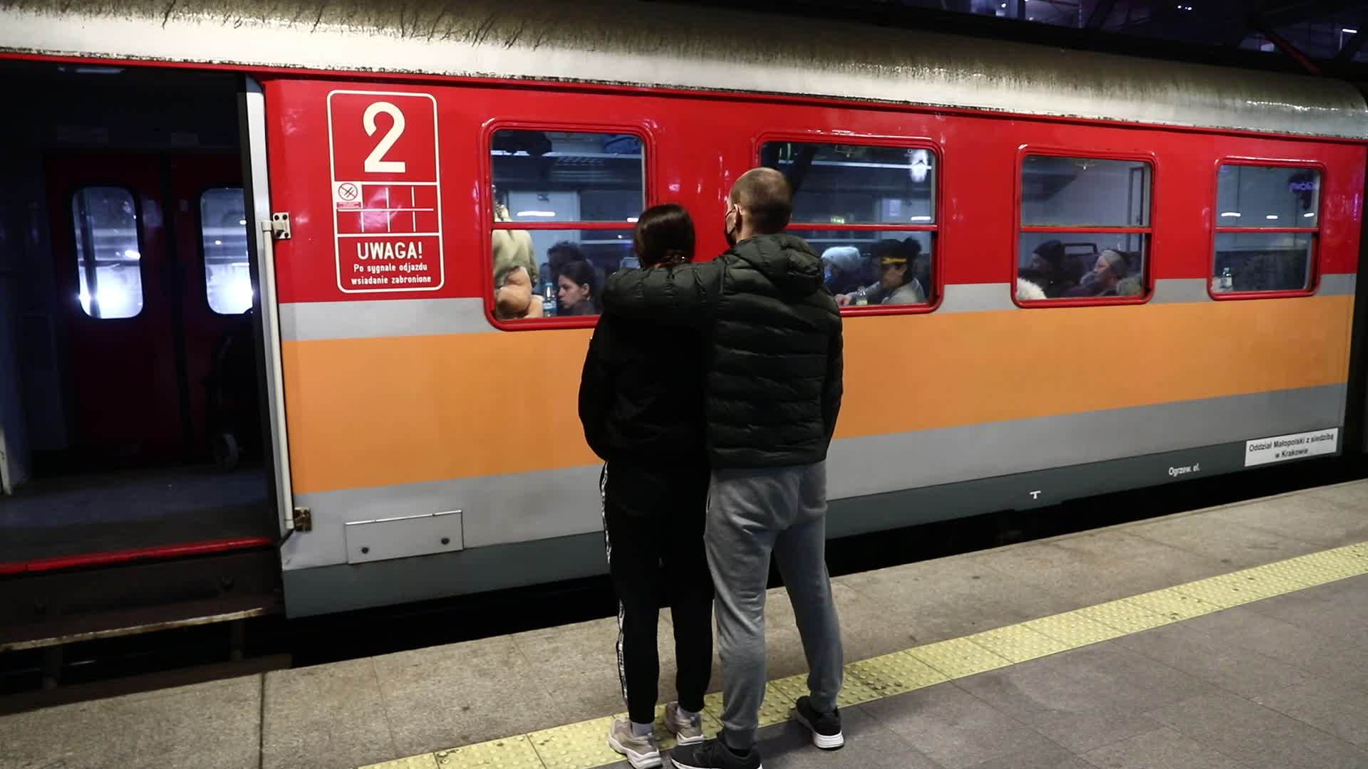 People Flee Ukraine Due Russian Attacks