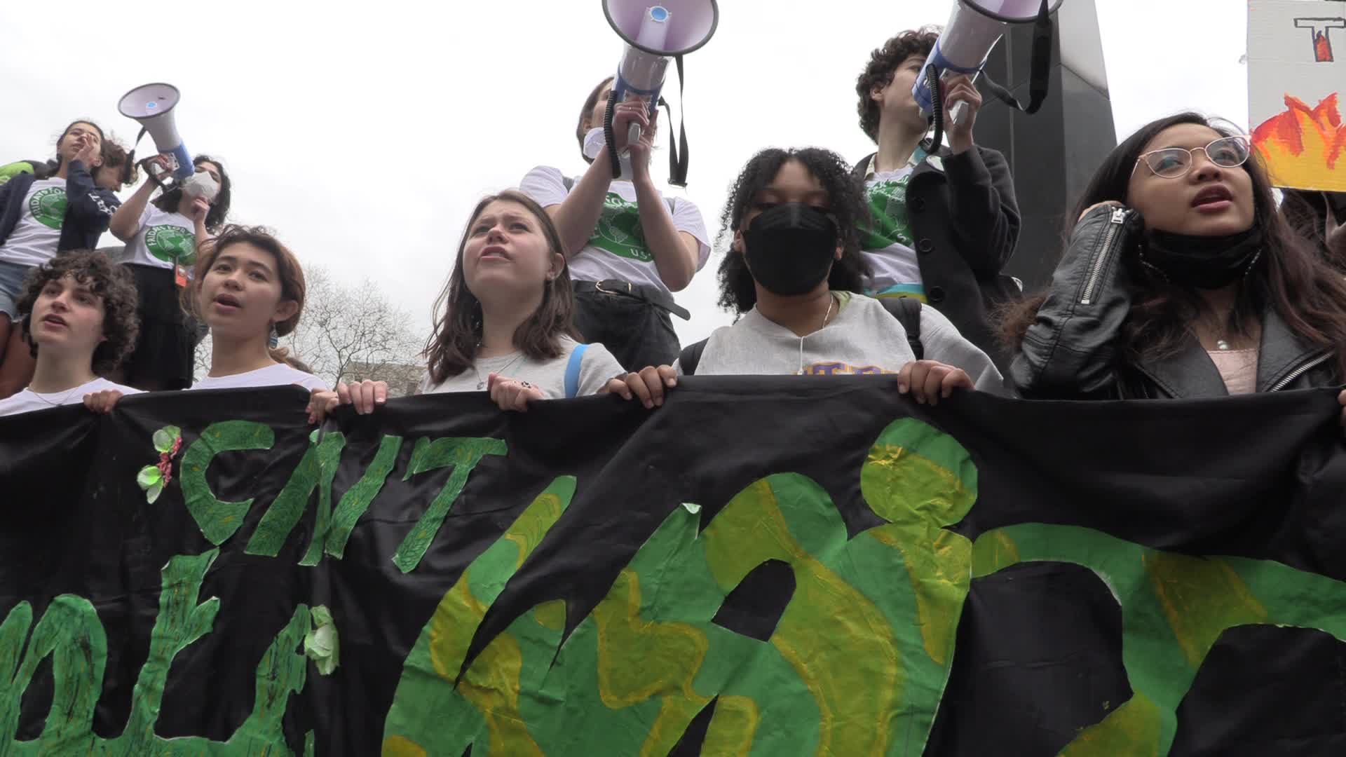 NYC: Youth Climate Strike March Across Brooklyn Bridge
