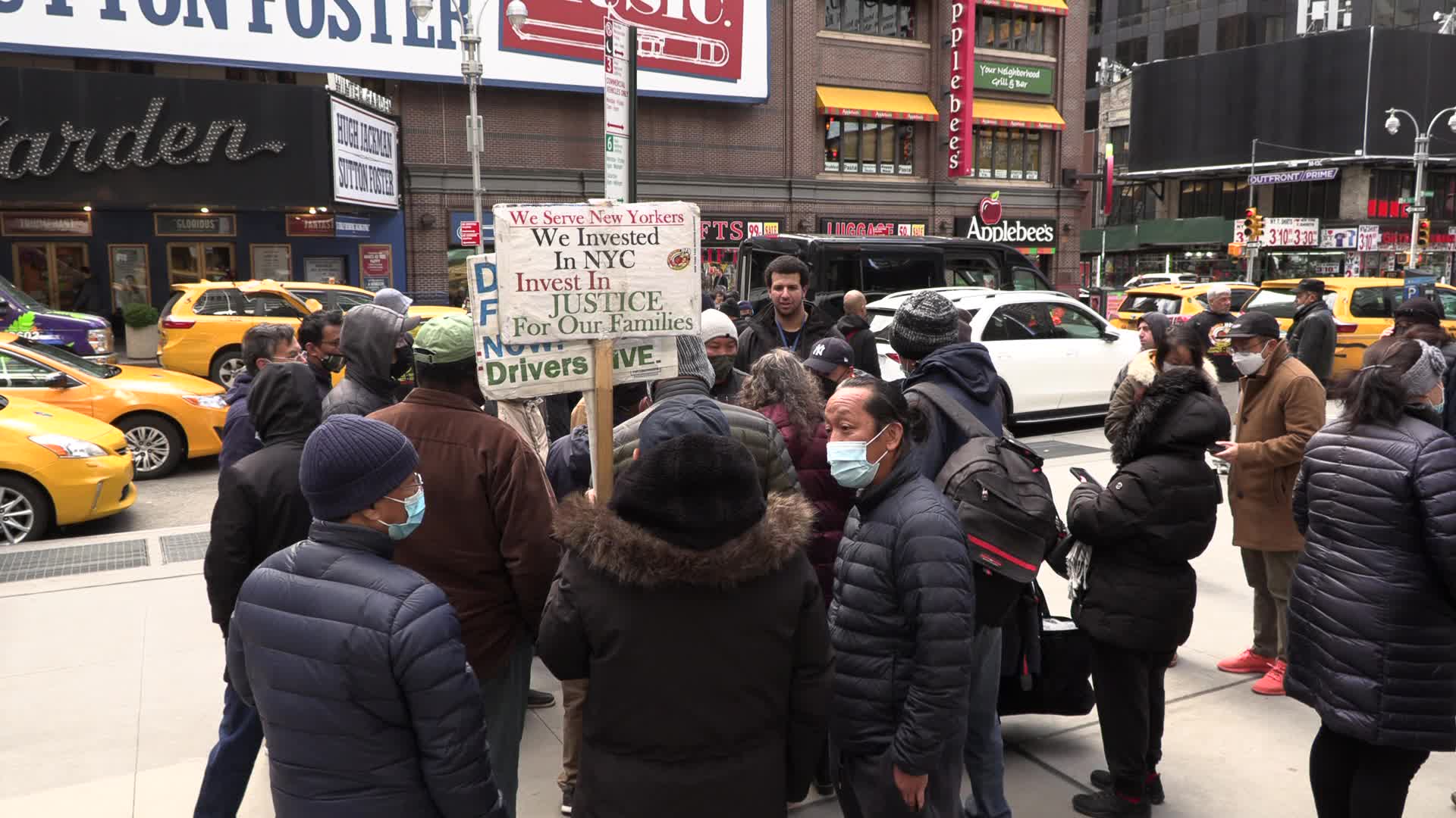 NYC: Taxi workers kick off caravan to Minnesota