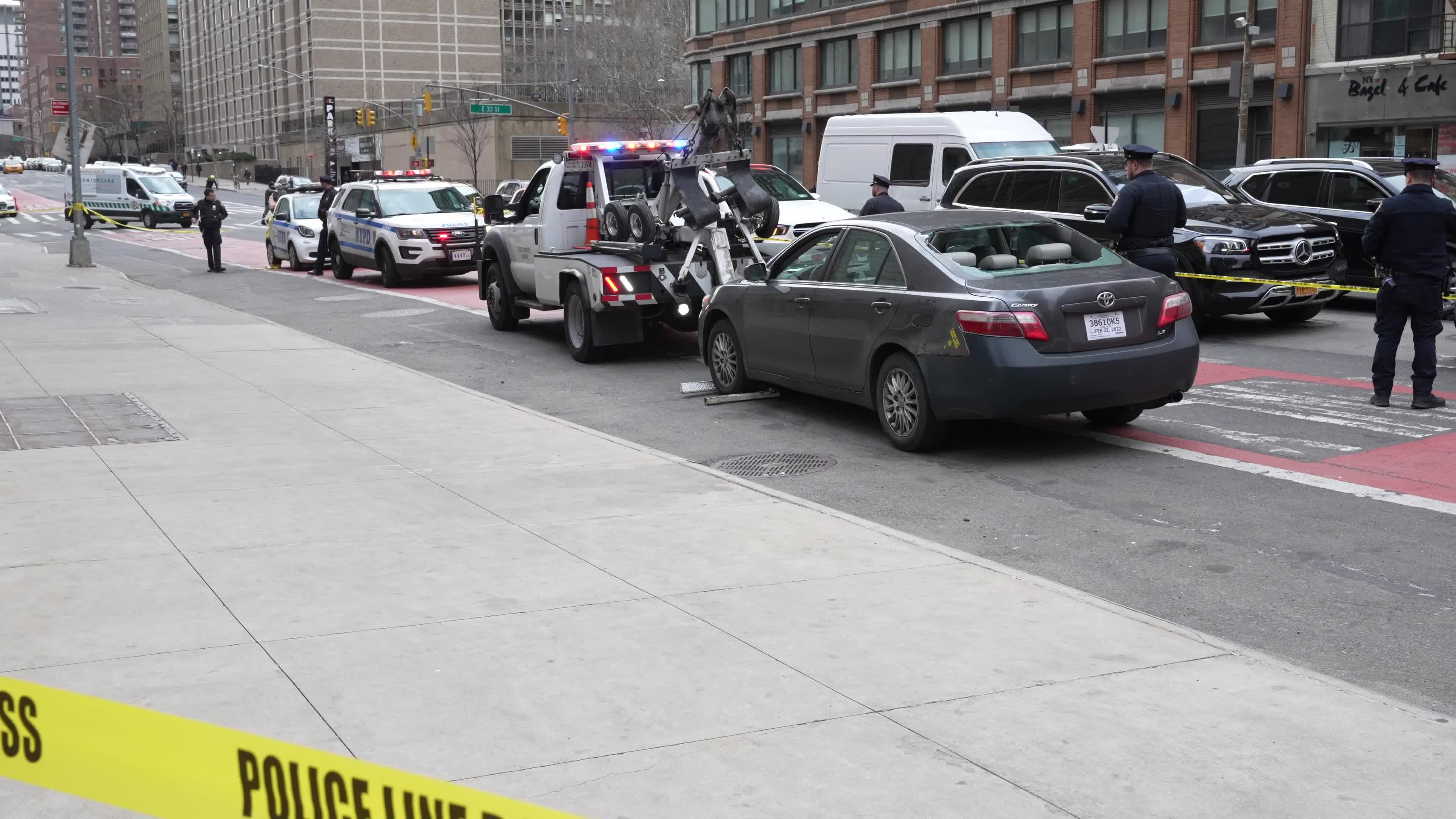 Man Shot on Manhattan Roadway