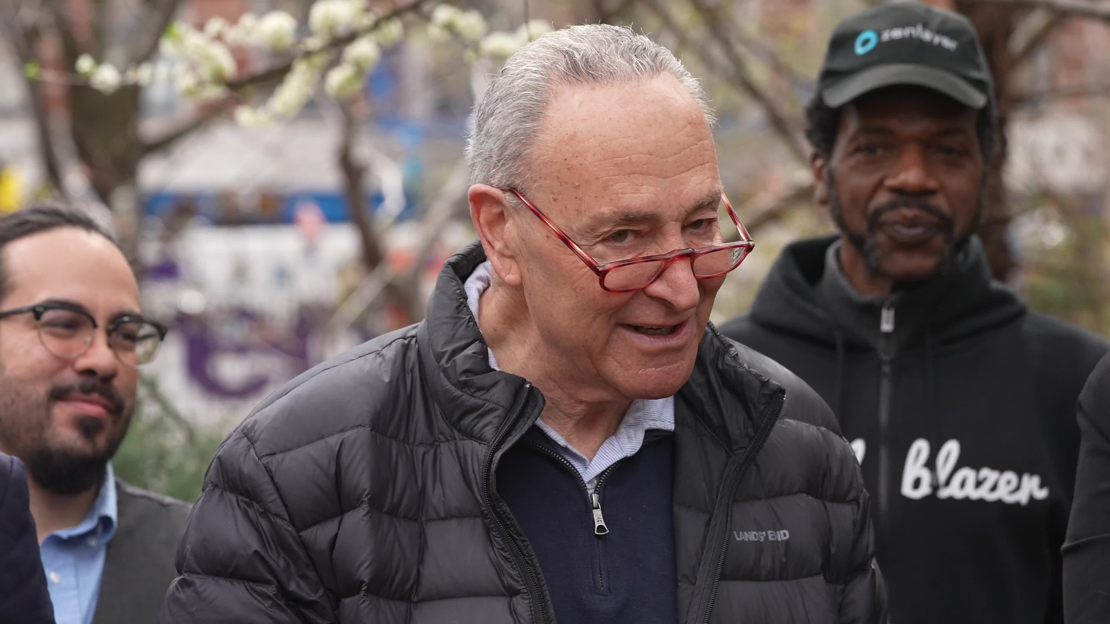 US Senator Chuck Schumer visits La Plaza Cultural