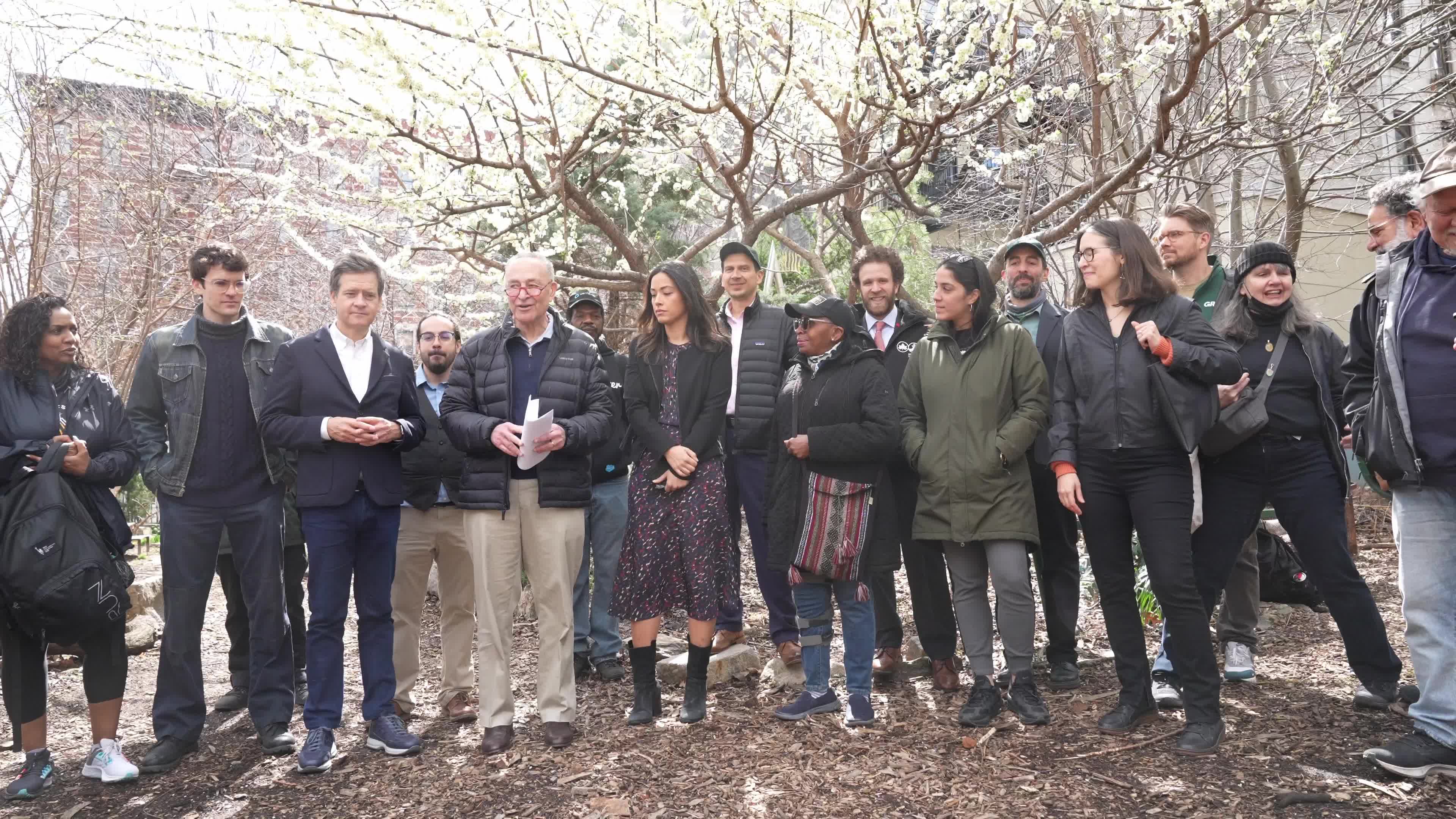 US Senator Chuck Schumer visits La Plaza Cultural