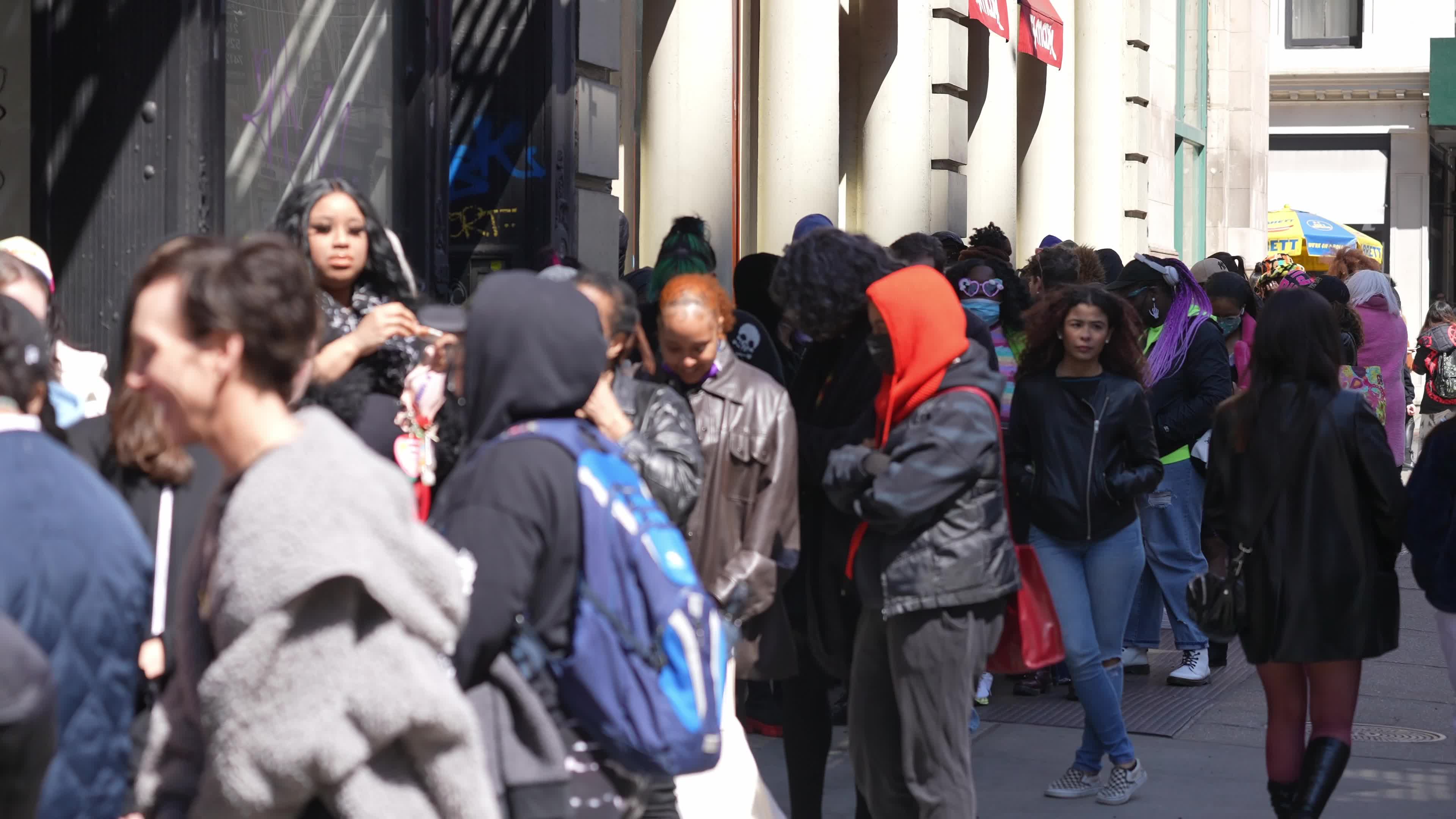 Long Lines at Dolls Kill Sample Sale 