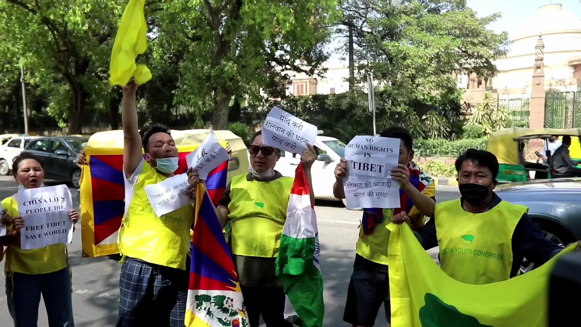 Tibetan Youth Congress stages protest against Wang Yi’s visit to India