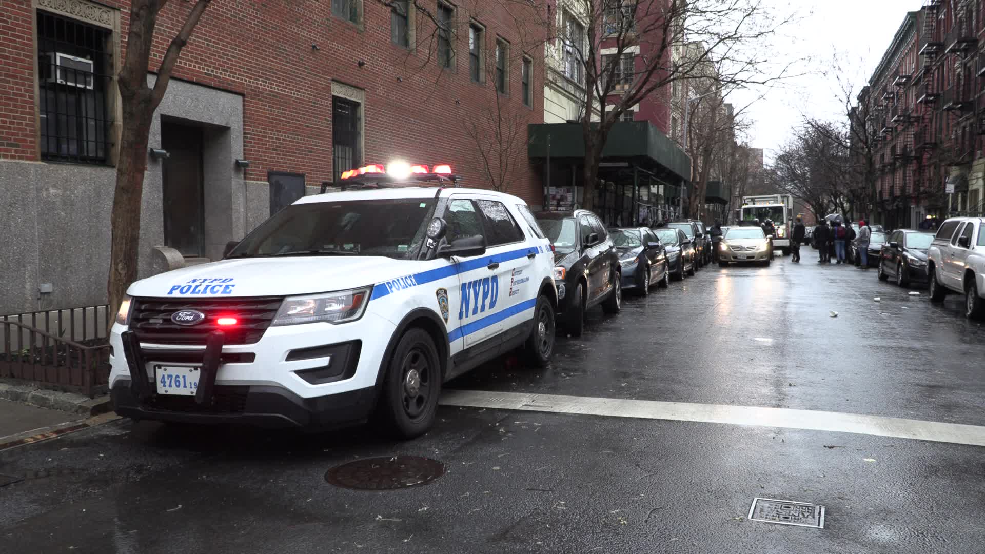 NYC: NYPD and DSNY arrest homeless during sweep