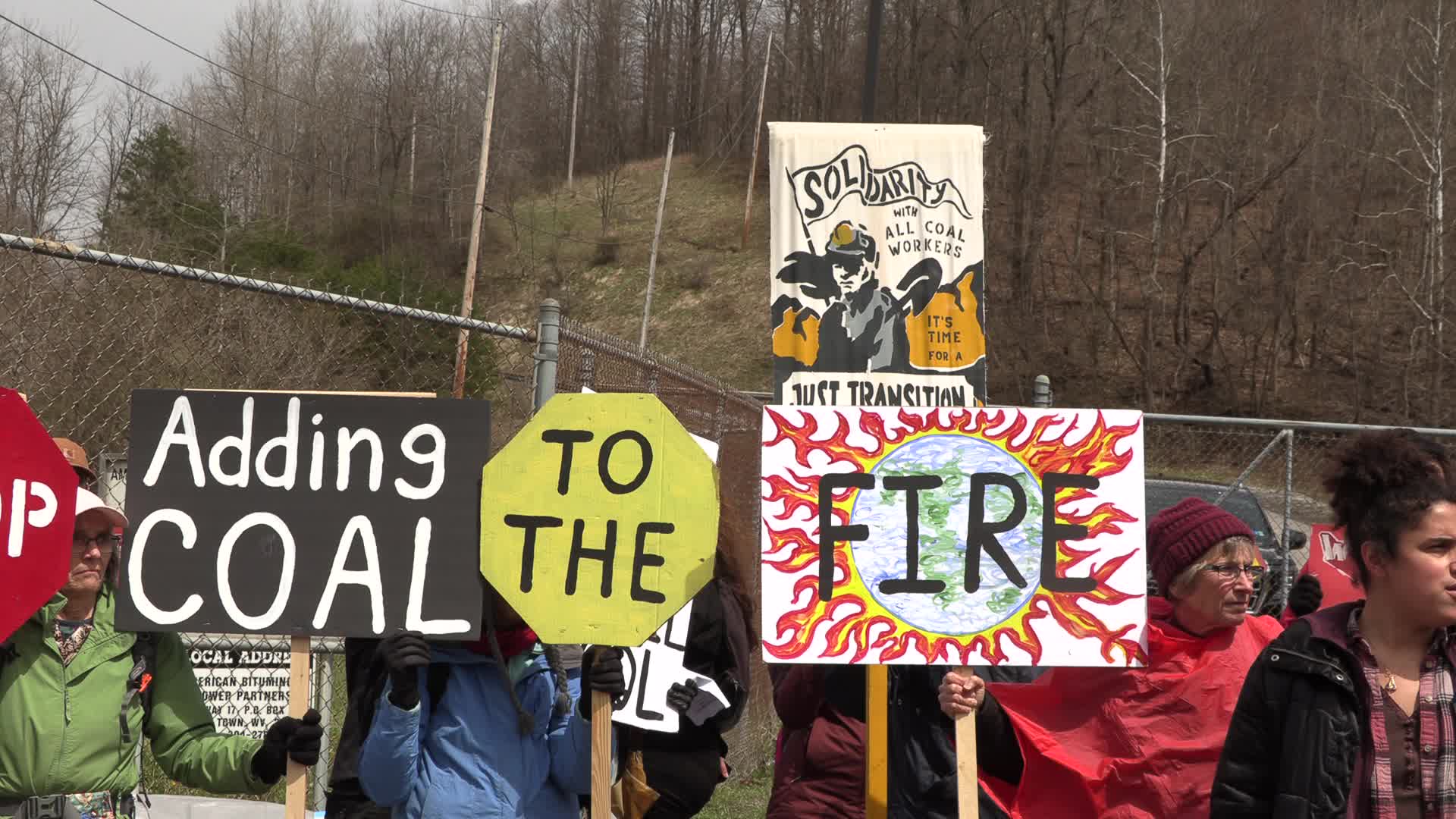 WV: Climate activists blockage coal power plant with ties to Senator Manchin