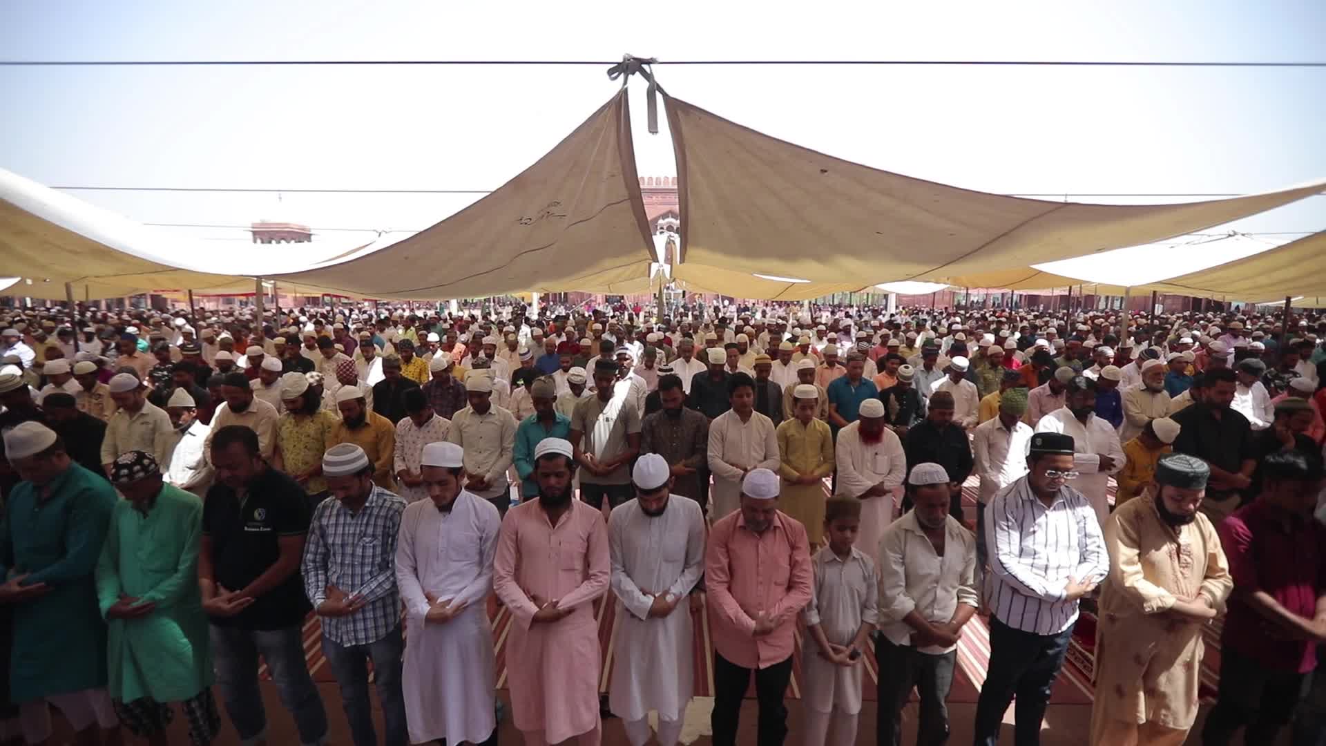 Indian Muslims offer Friday Prayers at Jama Masjid, Delhi
