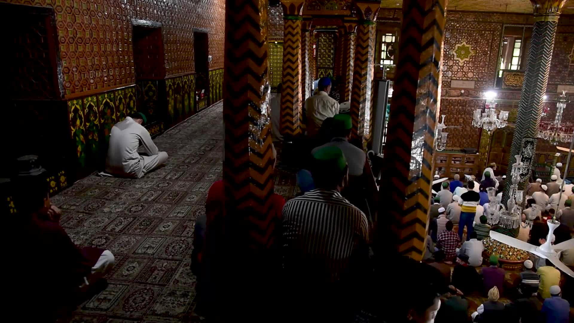 Muslims pray on Friday of Ramadan In Srinagar, Kashmir.