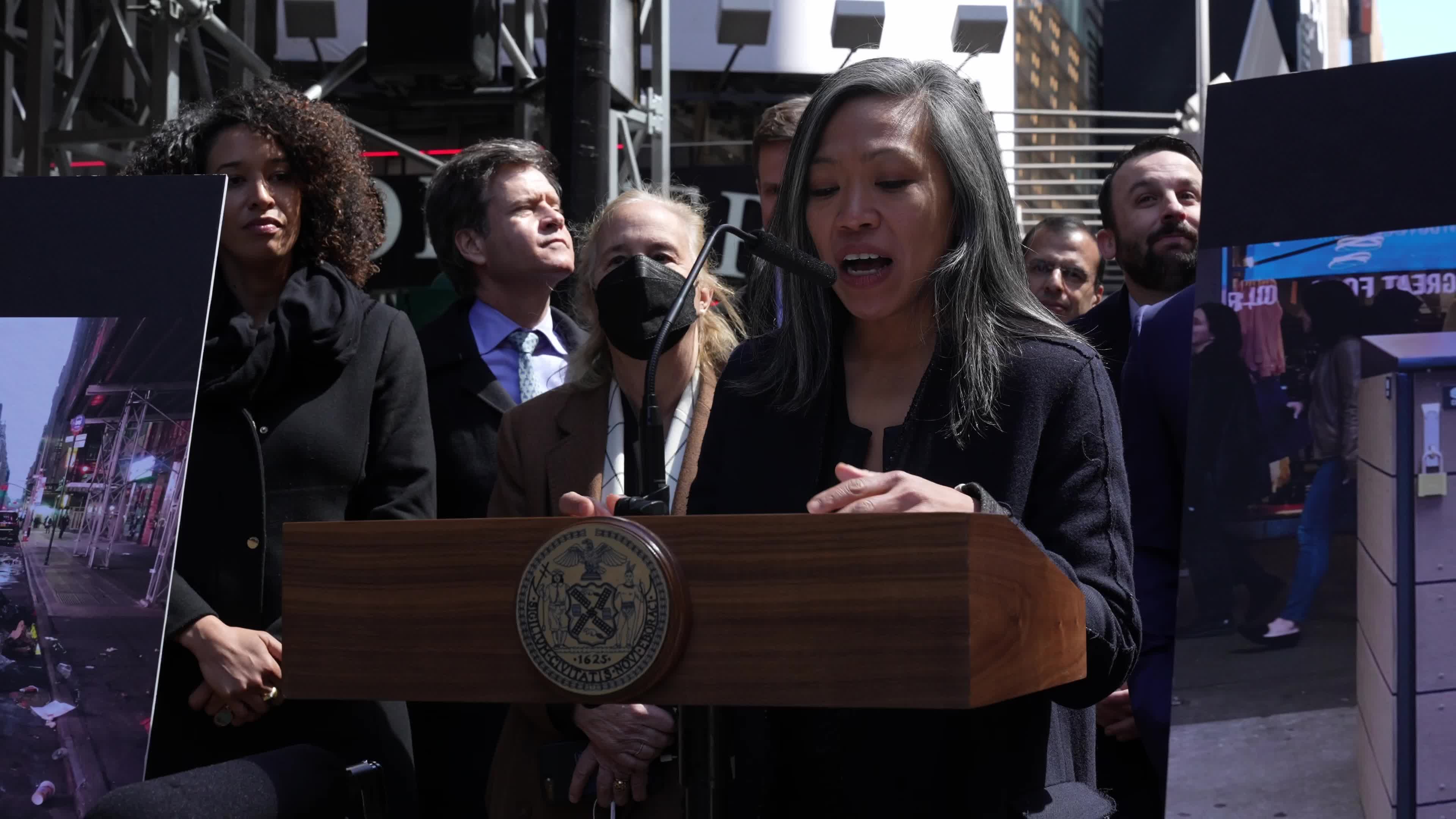 NYC Mayor Eric Adams On Containerozed Waste In A Commercial District