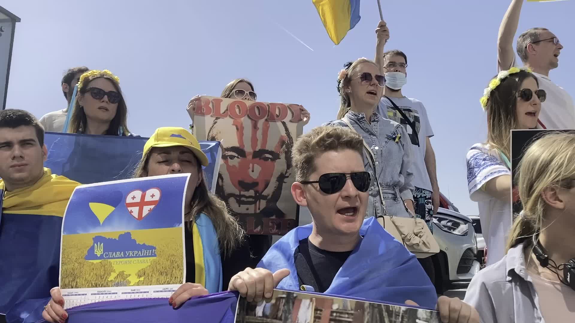 Ukranians In Istanbul Protest Against Russia