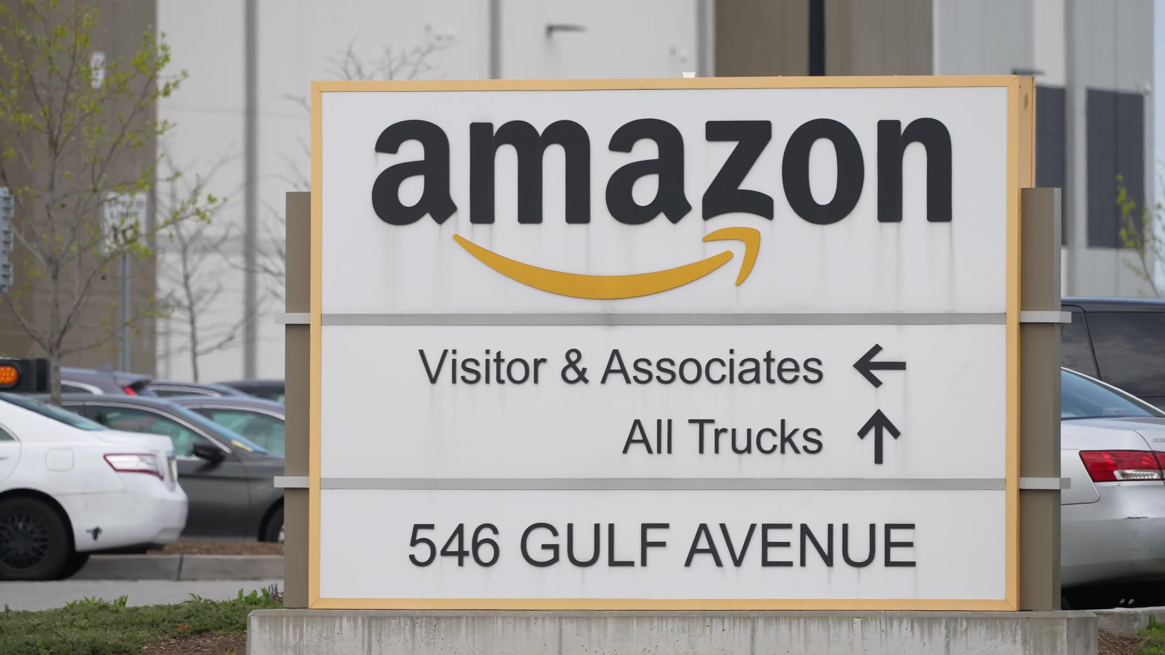Senator Bernie Sanders Joins Workers For An Amazon Labor Union Rally