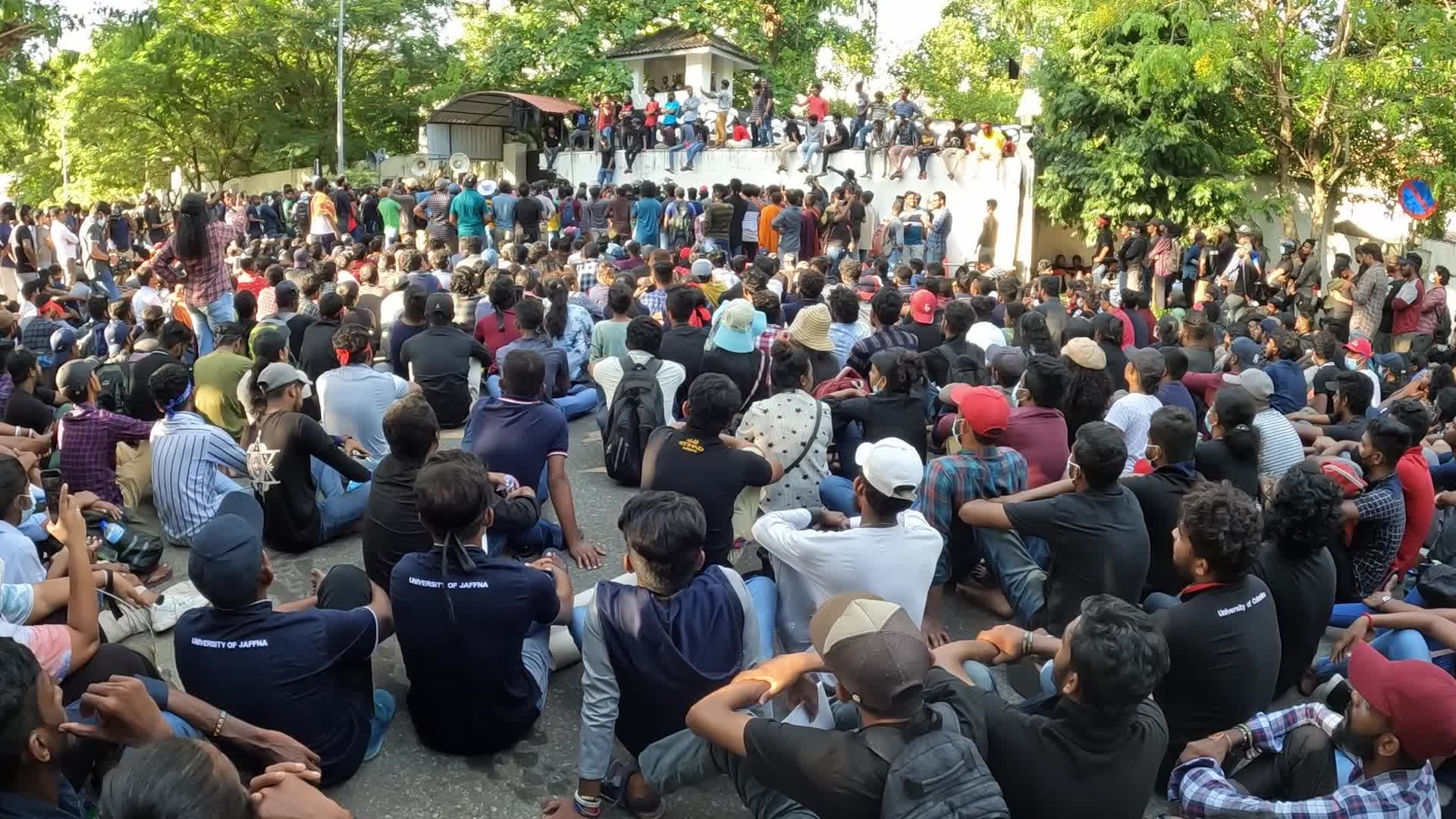 Sri Lankans Protest Amid Worst Economic Crisis