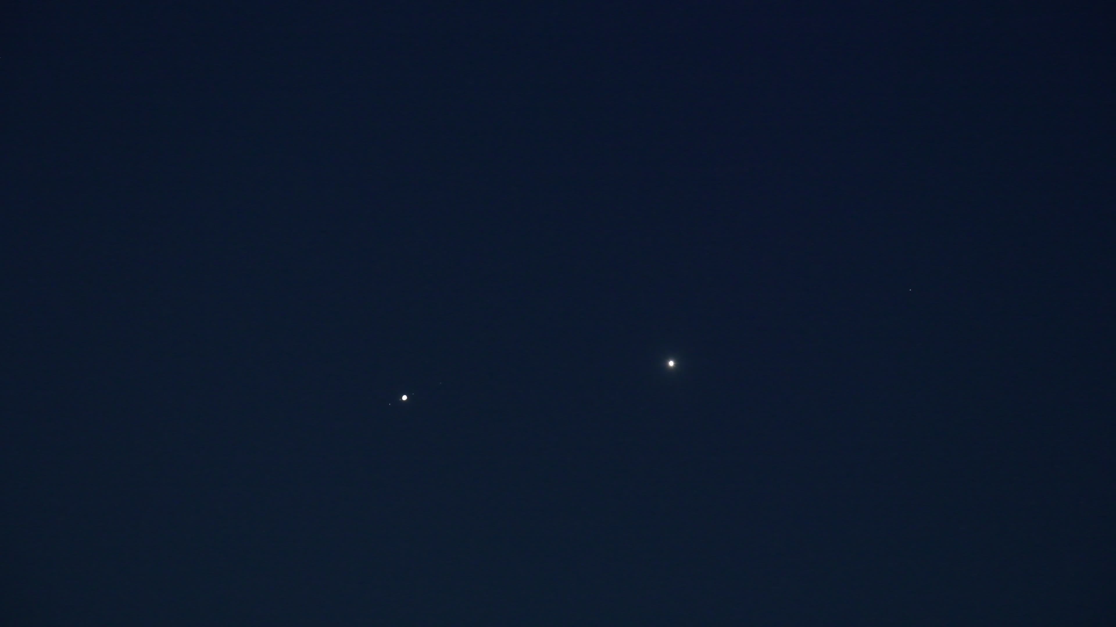 Venus and Jupiter conjunction in Italy