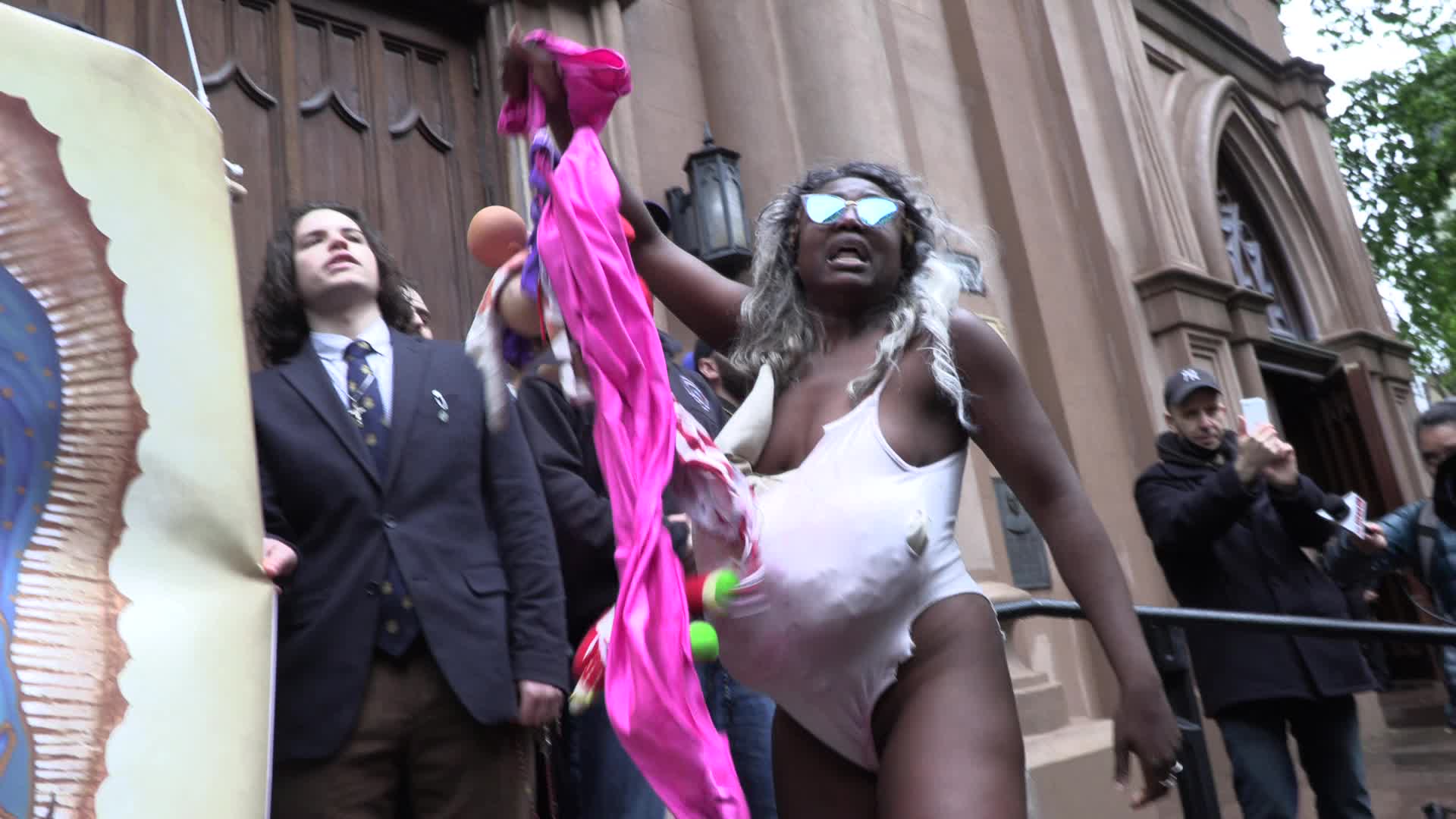 NYC: Pro-Abortion Activists and Pro-Life Faith Group Face Off