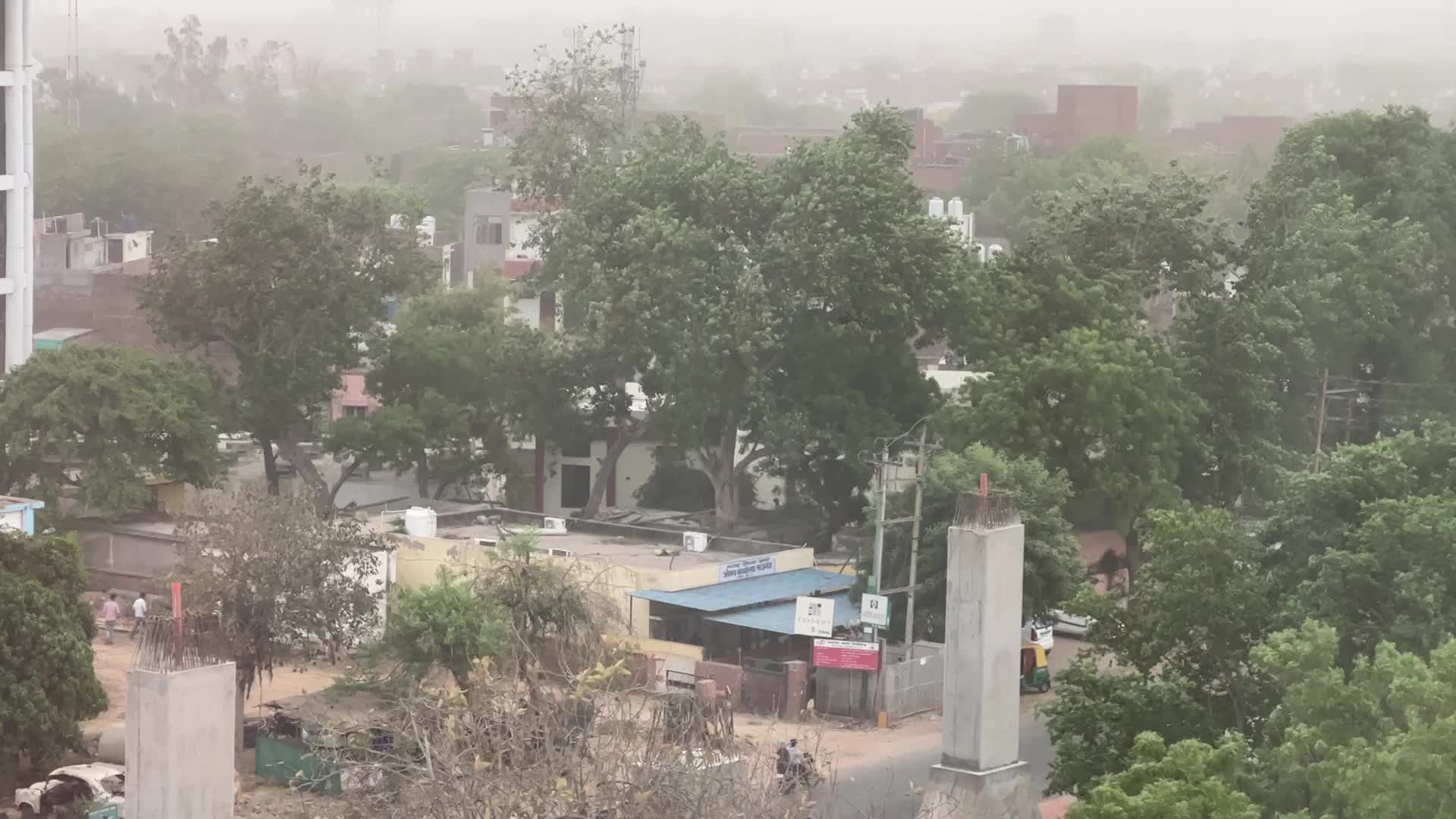 Thunder storm approaches the city of Agra 