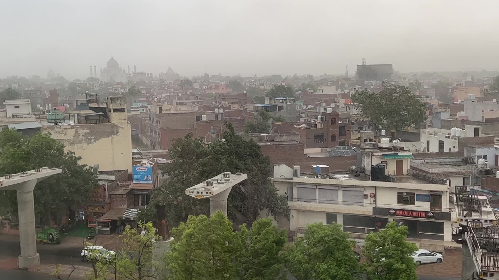 Thunder storm in the city of Agra