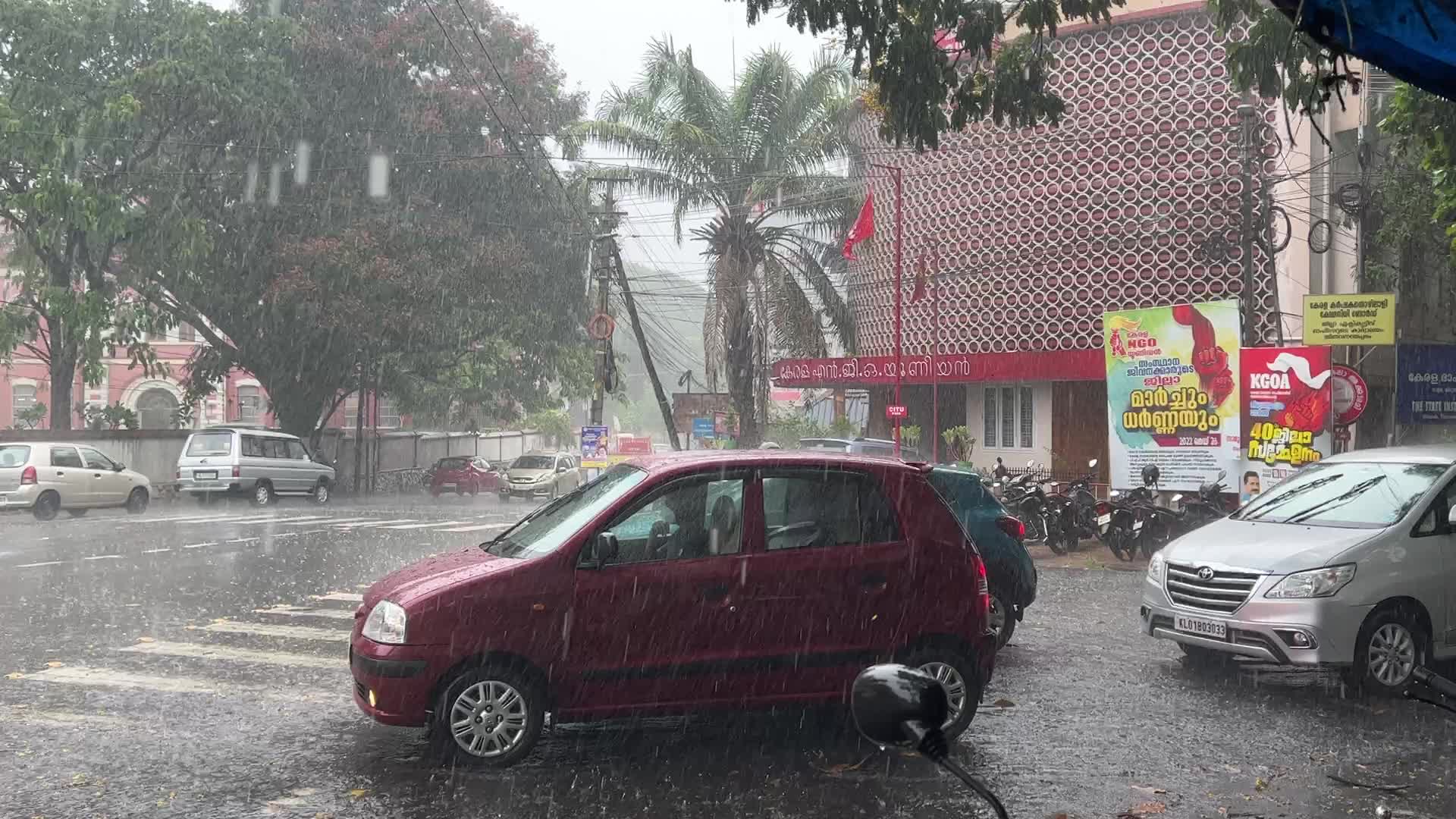 Thunderstorm in Thiruvananthapuram