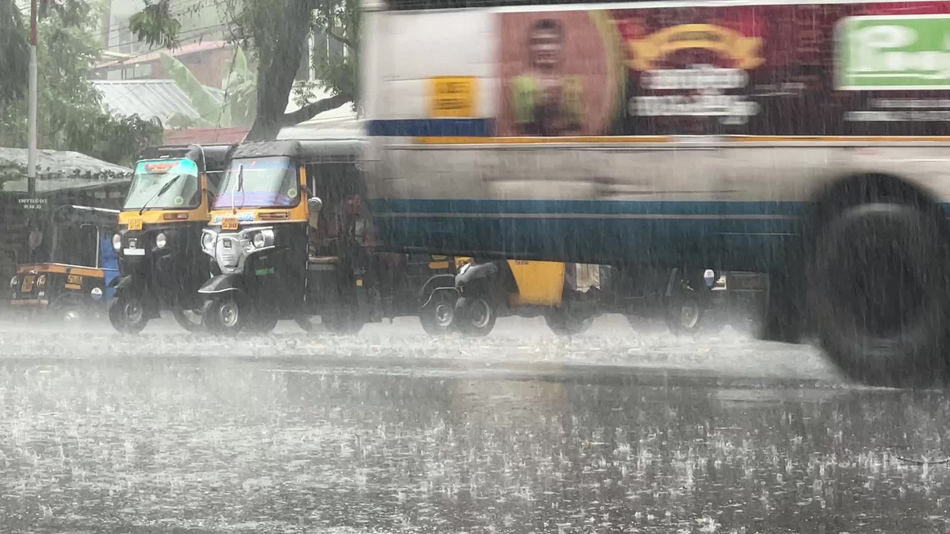 Thunderstorm in Thiruvananthapuram