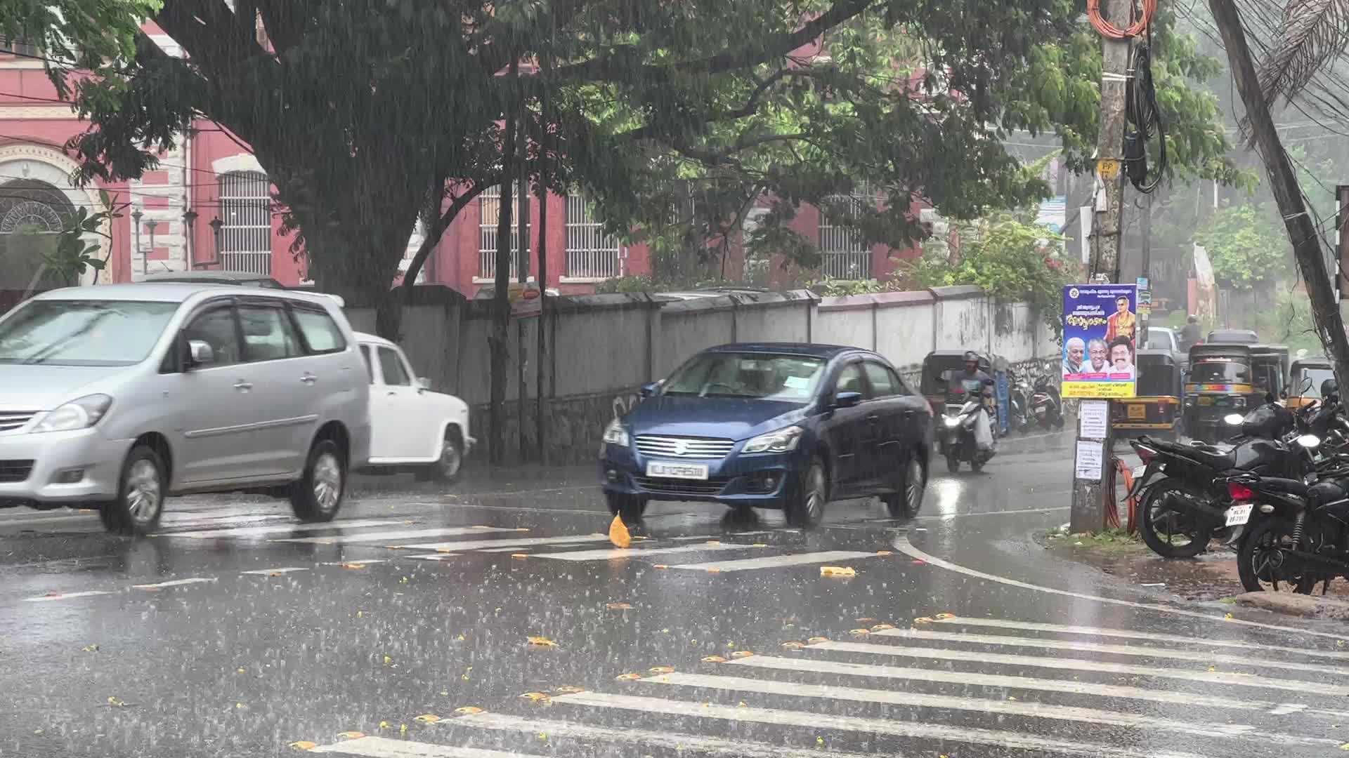 Thunderstorm in Thiruvananthapuram