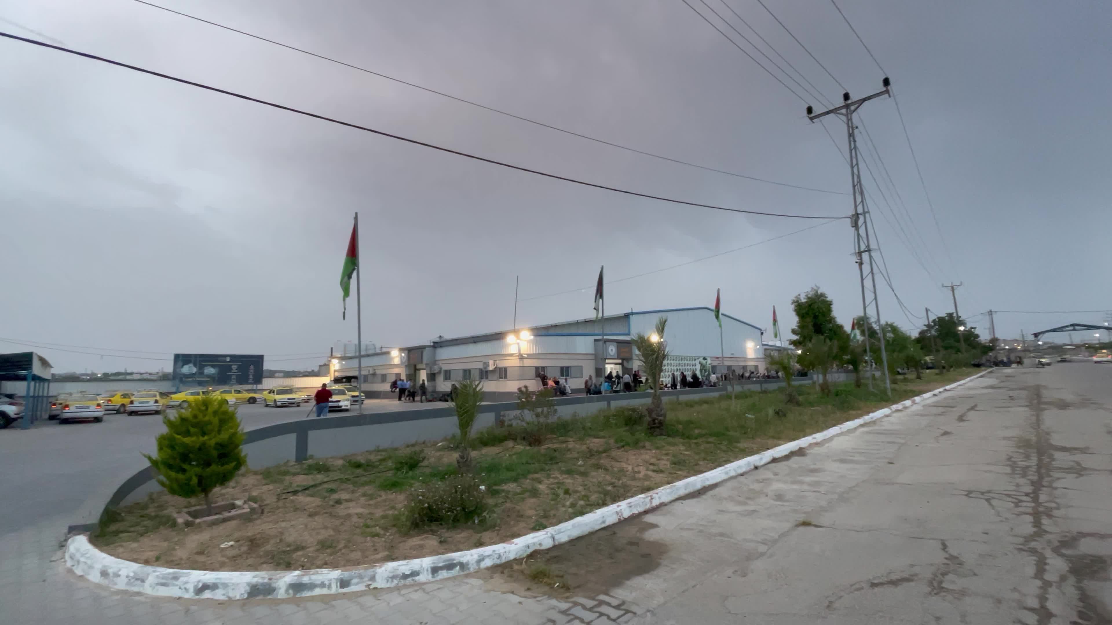  Erez Crossing Reopens In Gaza