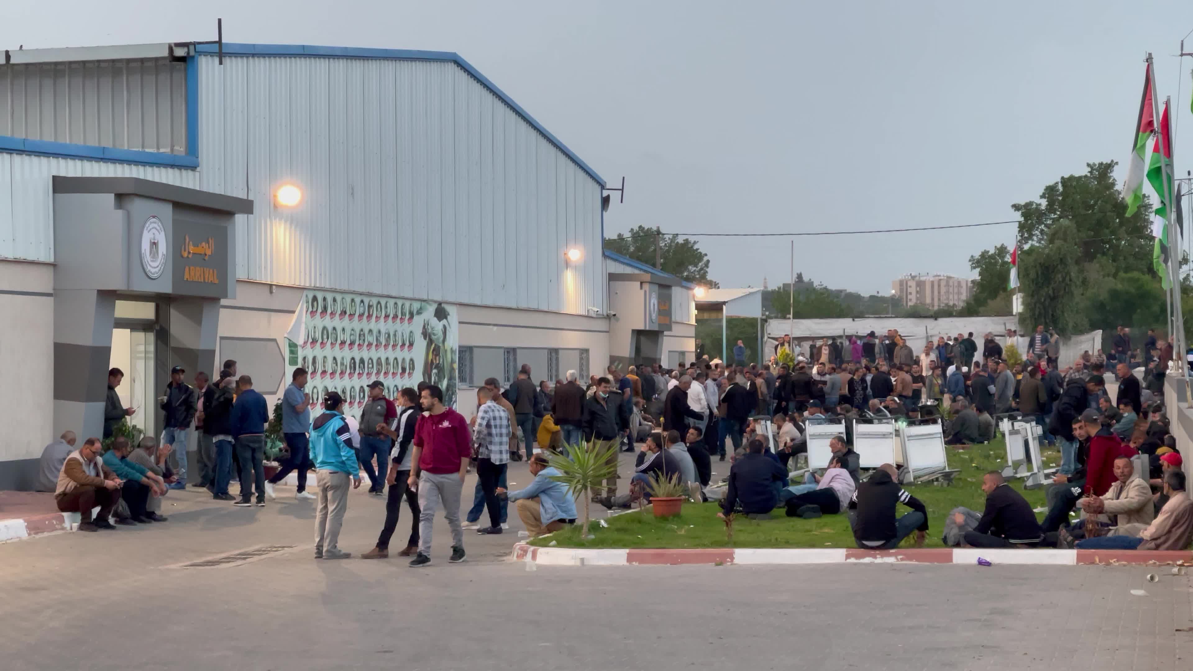  Erez Crossing Reopens In Gaza