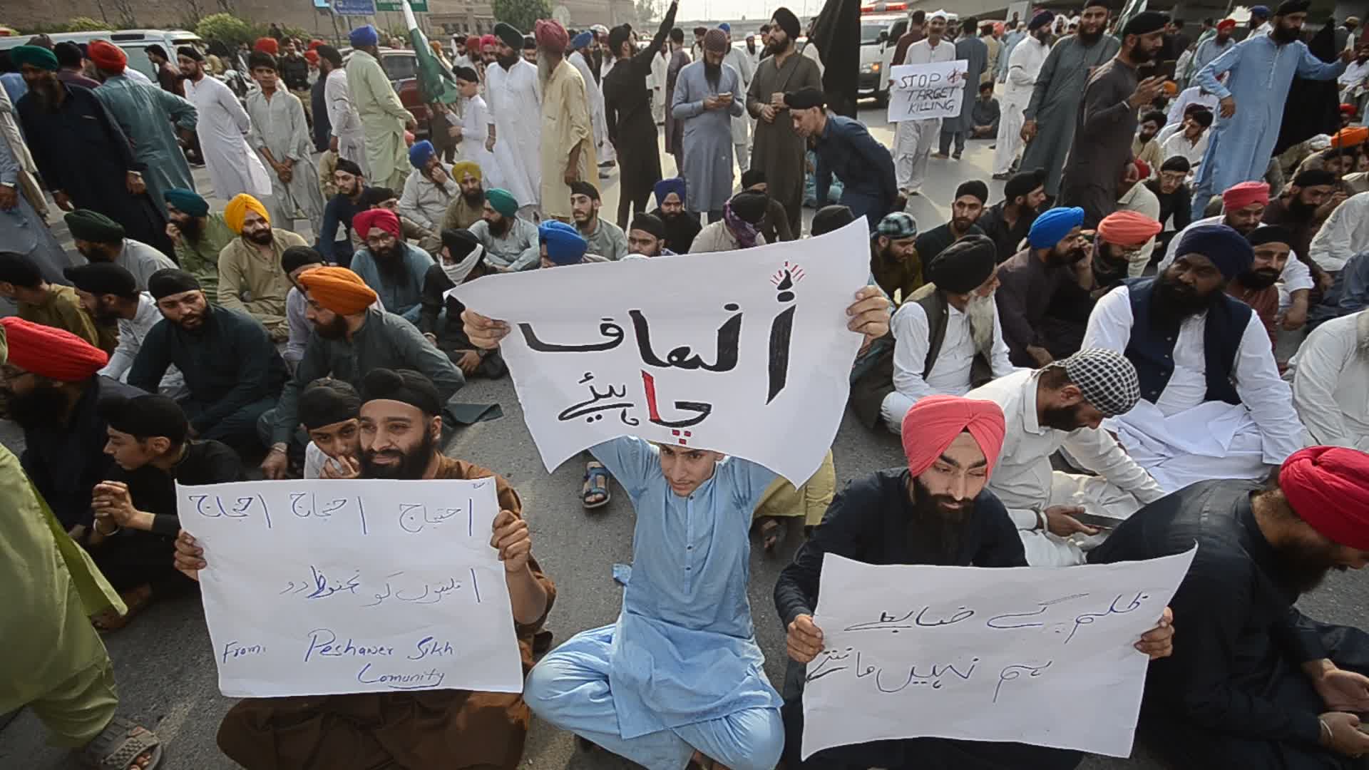Minority Sikh traders killed in Peshawar
