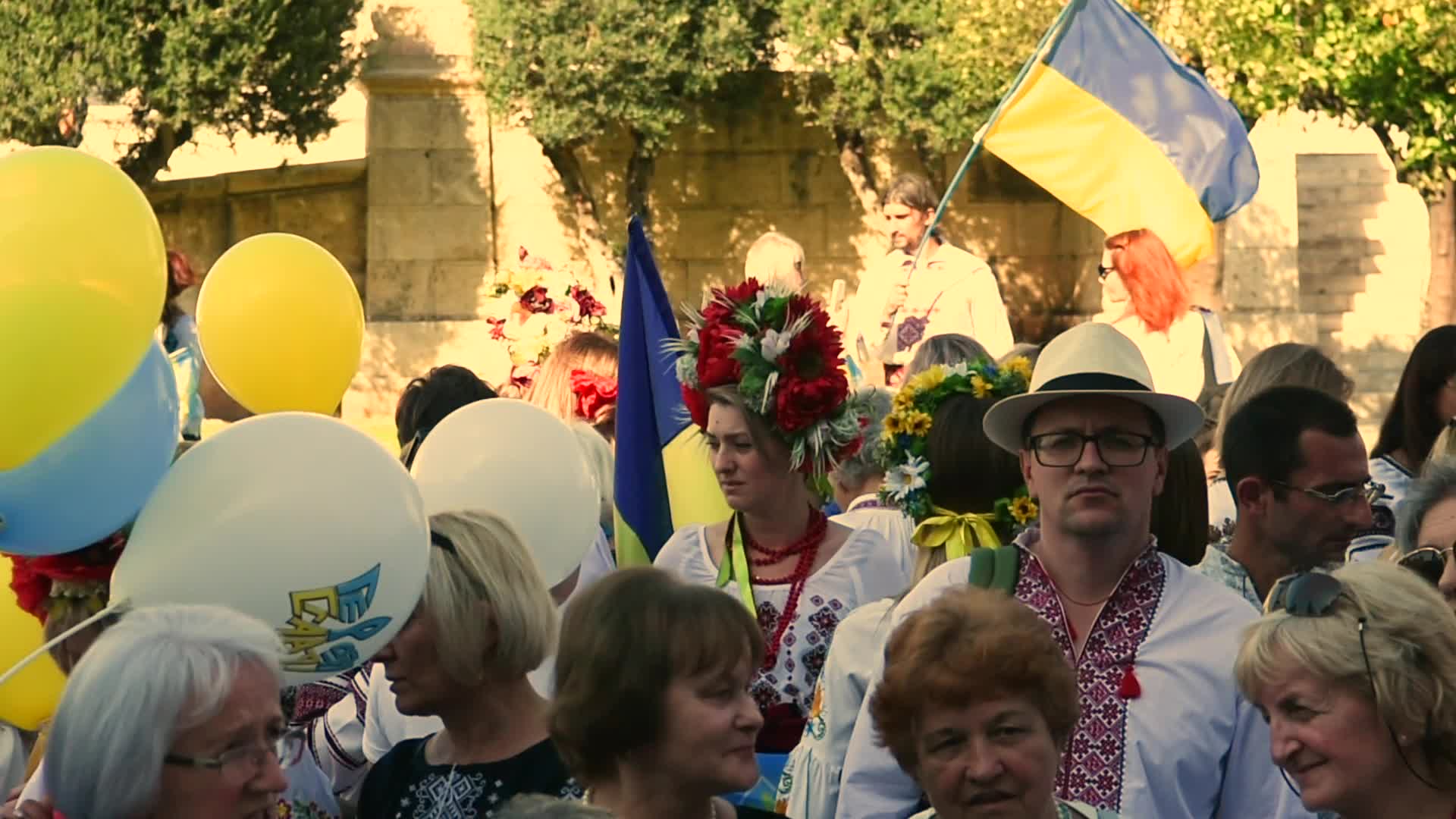 Ukrainians Celebrate Vyshyvanka Day In Athens