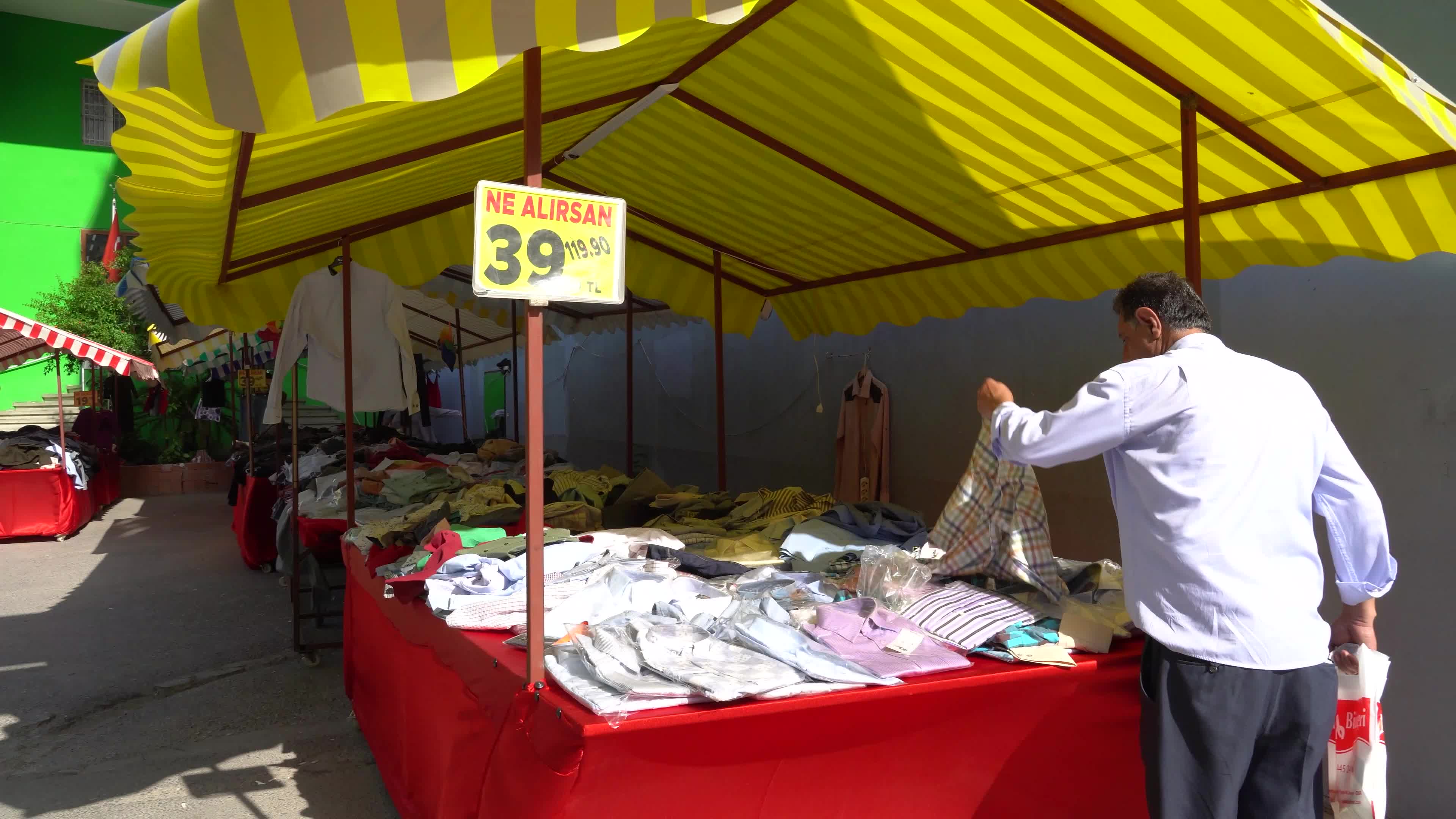 Turkish Lira continues to depreciate