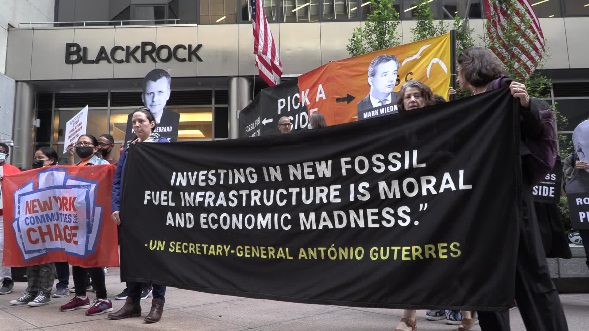 NYC: Arrests at BlackRock HQ after climate protest