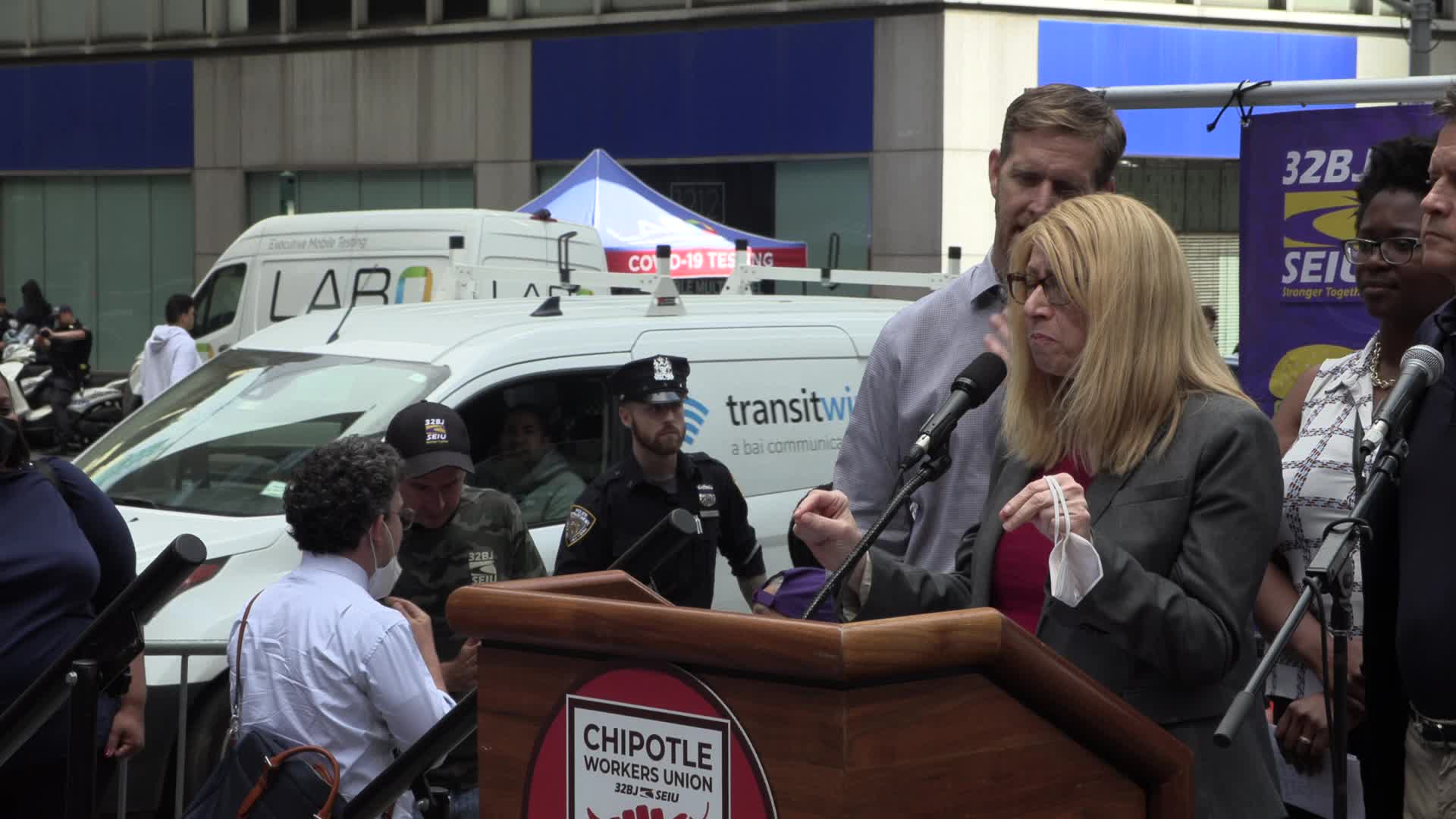 NYC: Chipotle workers rally for higher wages
