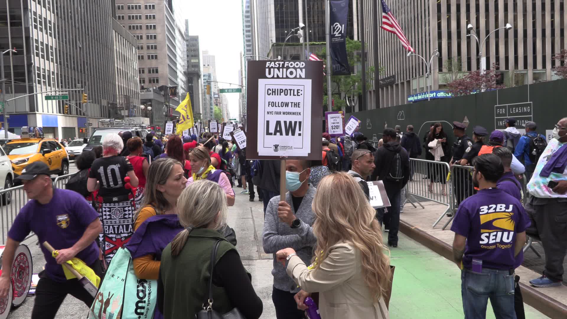 NYC: Chipotle workers rally for higher wages
