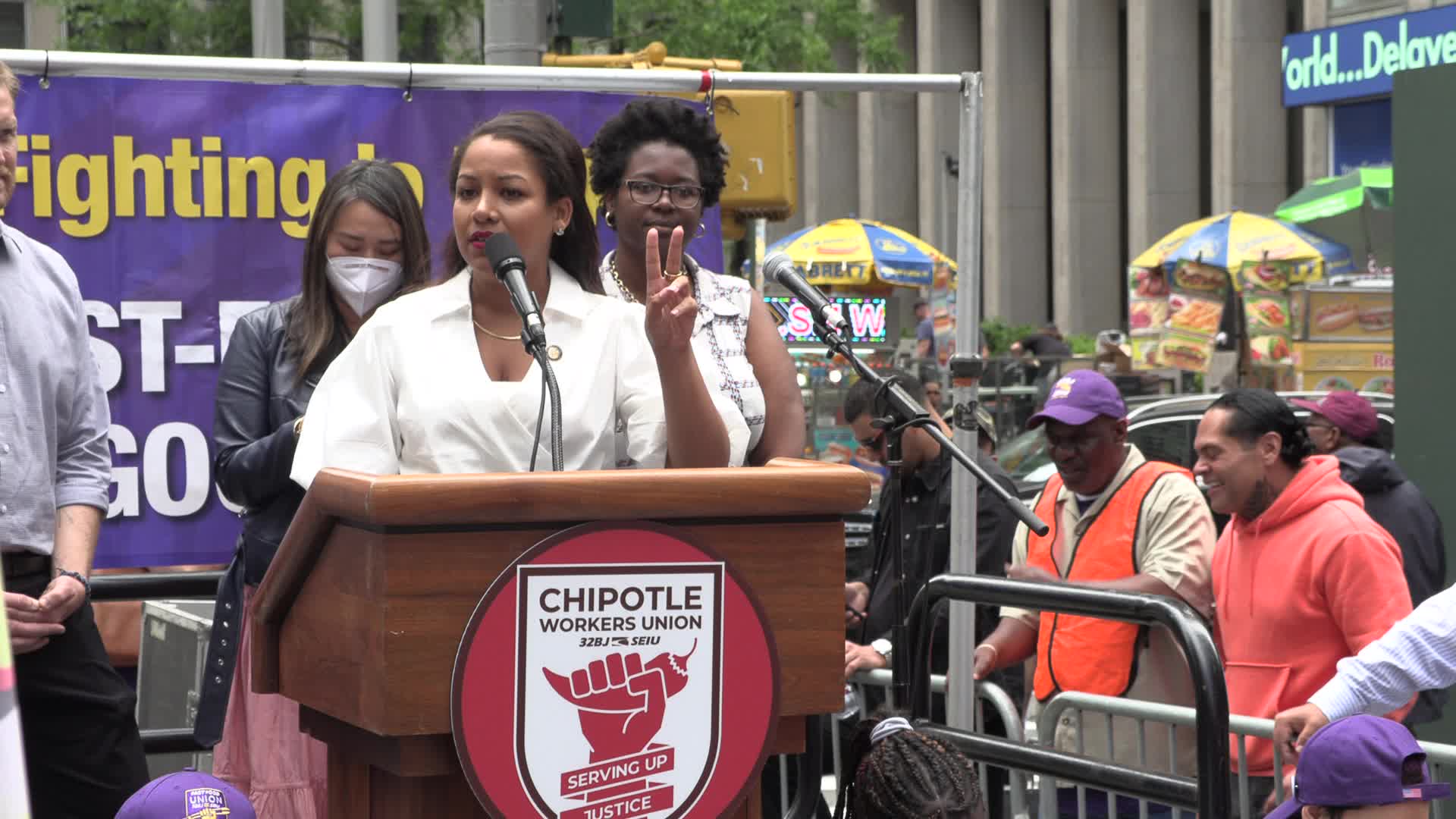 NYC: Chipotle workers rally for higher wages, better hours