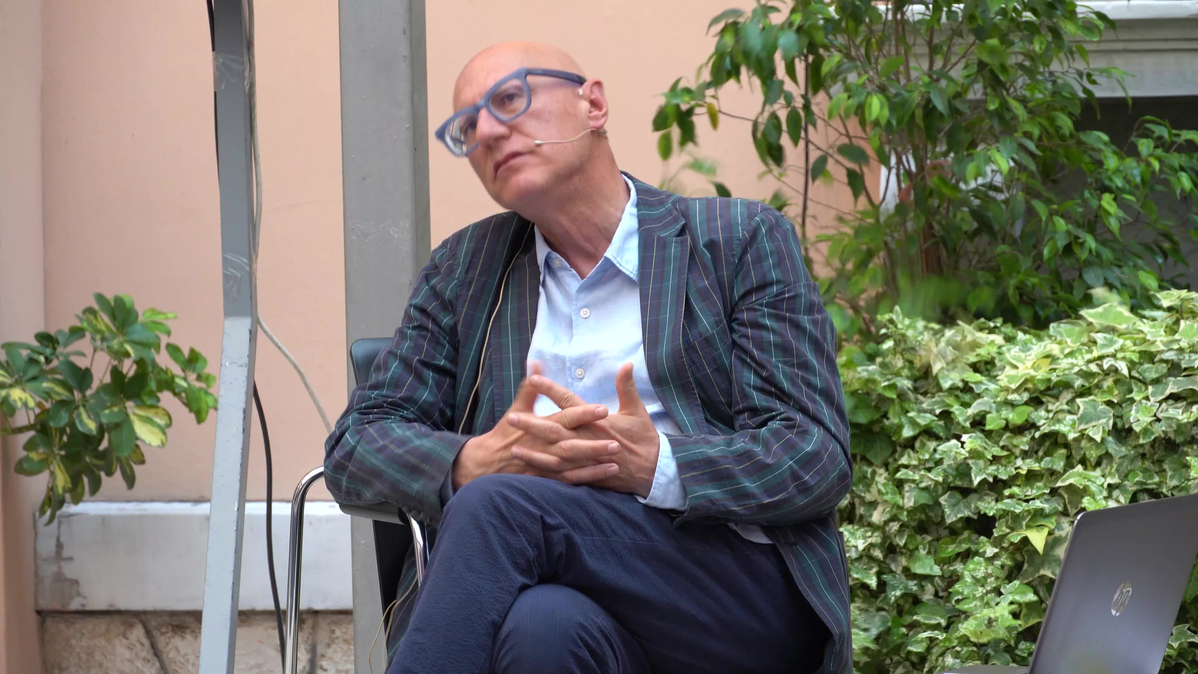 Italian artist Antonio Riello met with art lovers in a conversation