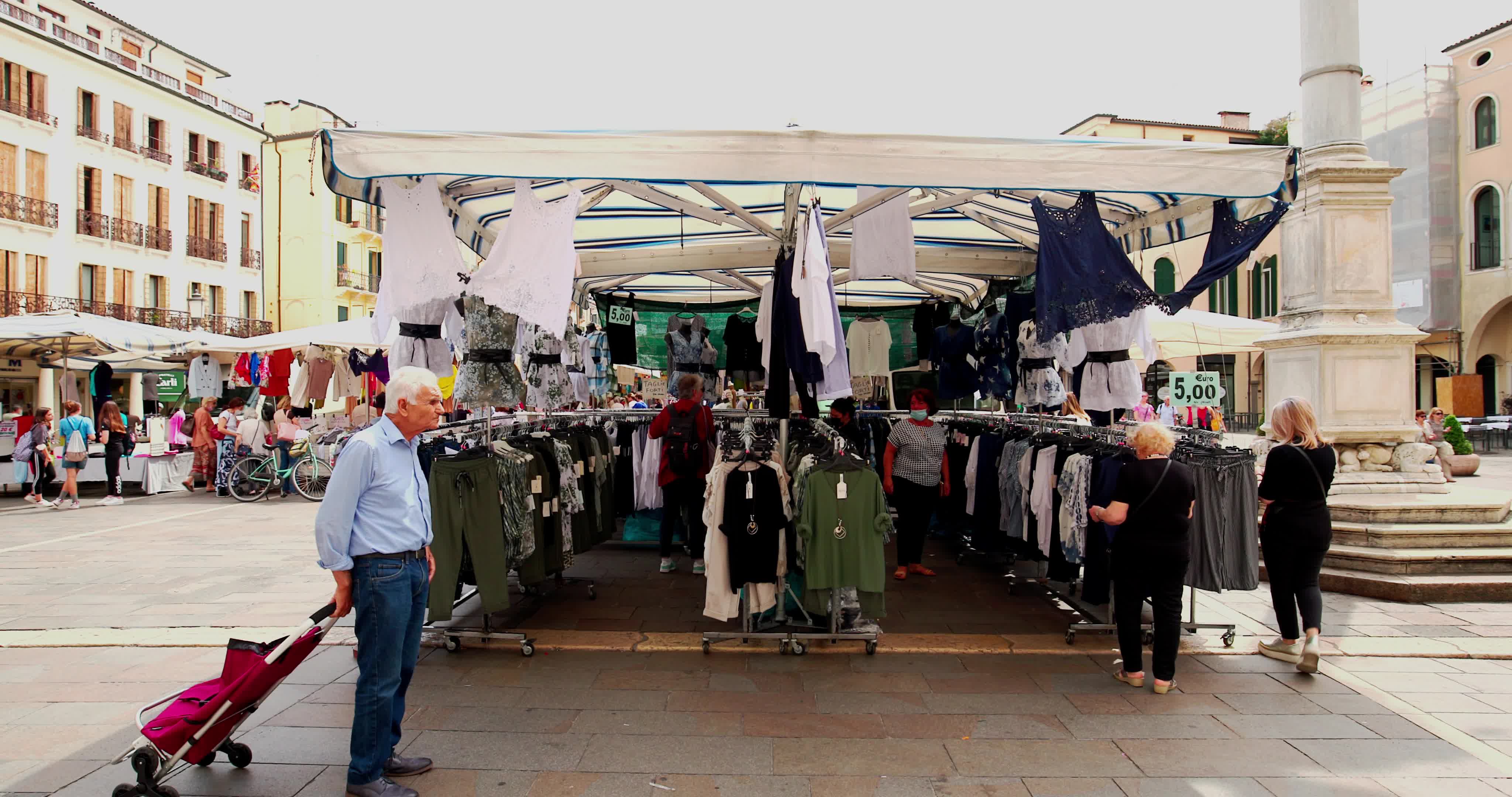 Street Market In Piazza dei Signori, in Padua