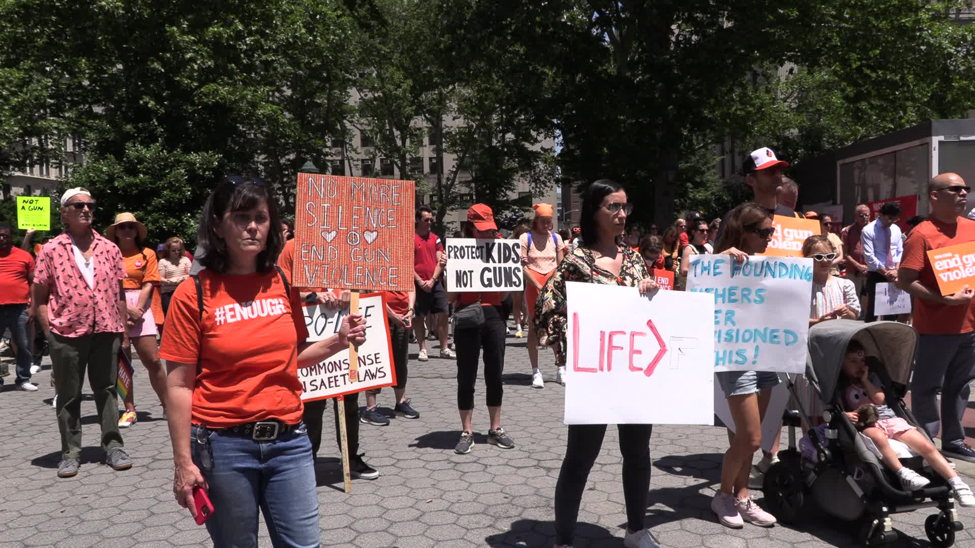 NYC: Moms march over Brooklyn Bridge against gun violence