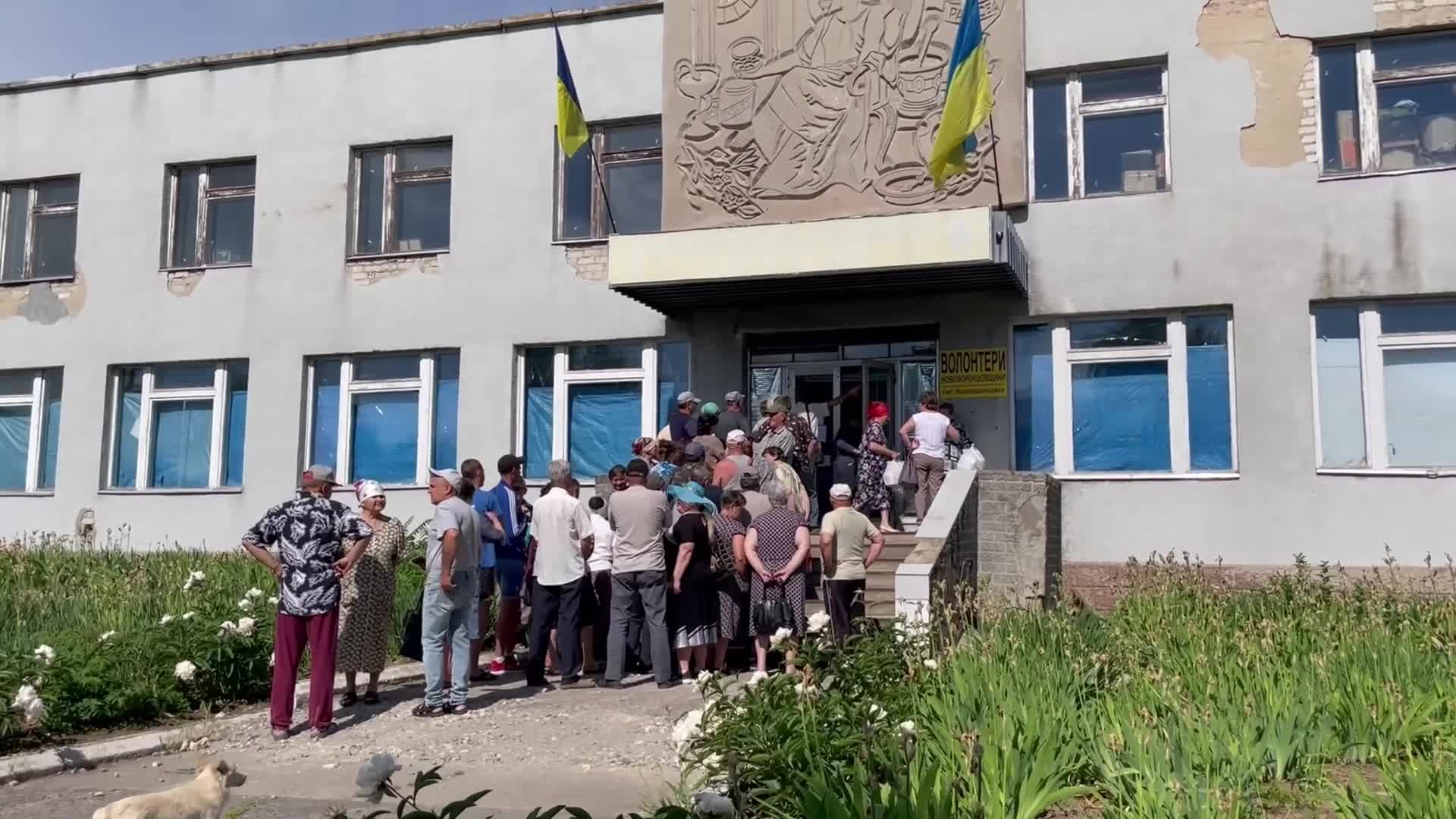 Humanitarian Help In Novovorontsovka-Front Line