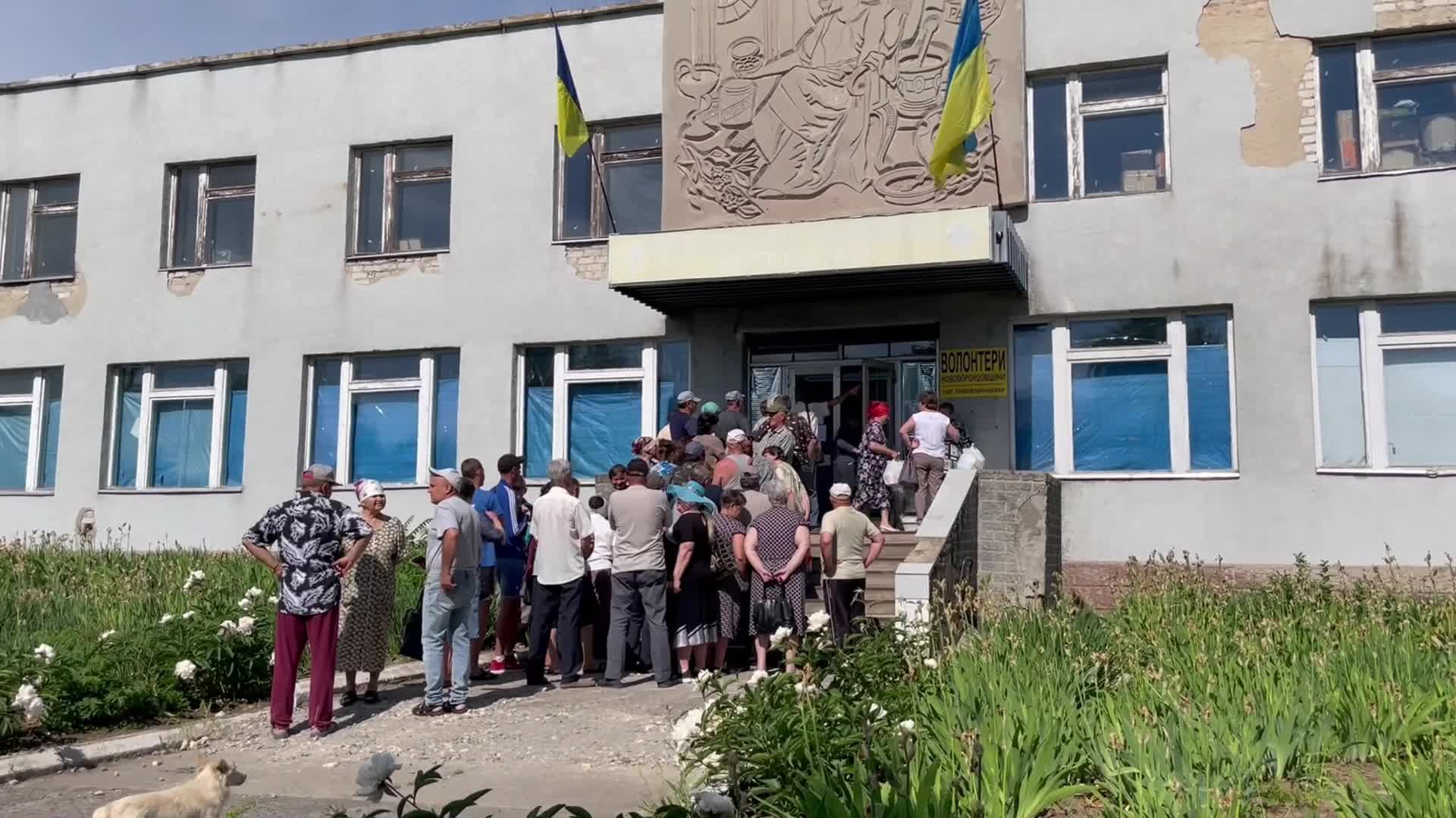 Humanitarian Help In Novovorontsovka-Front Line