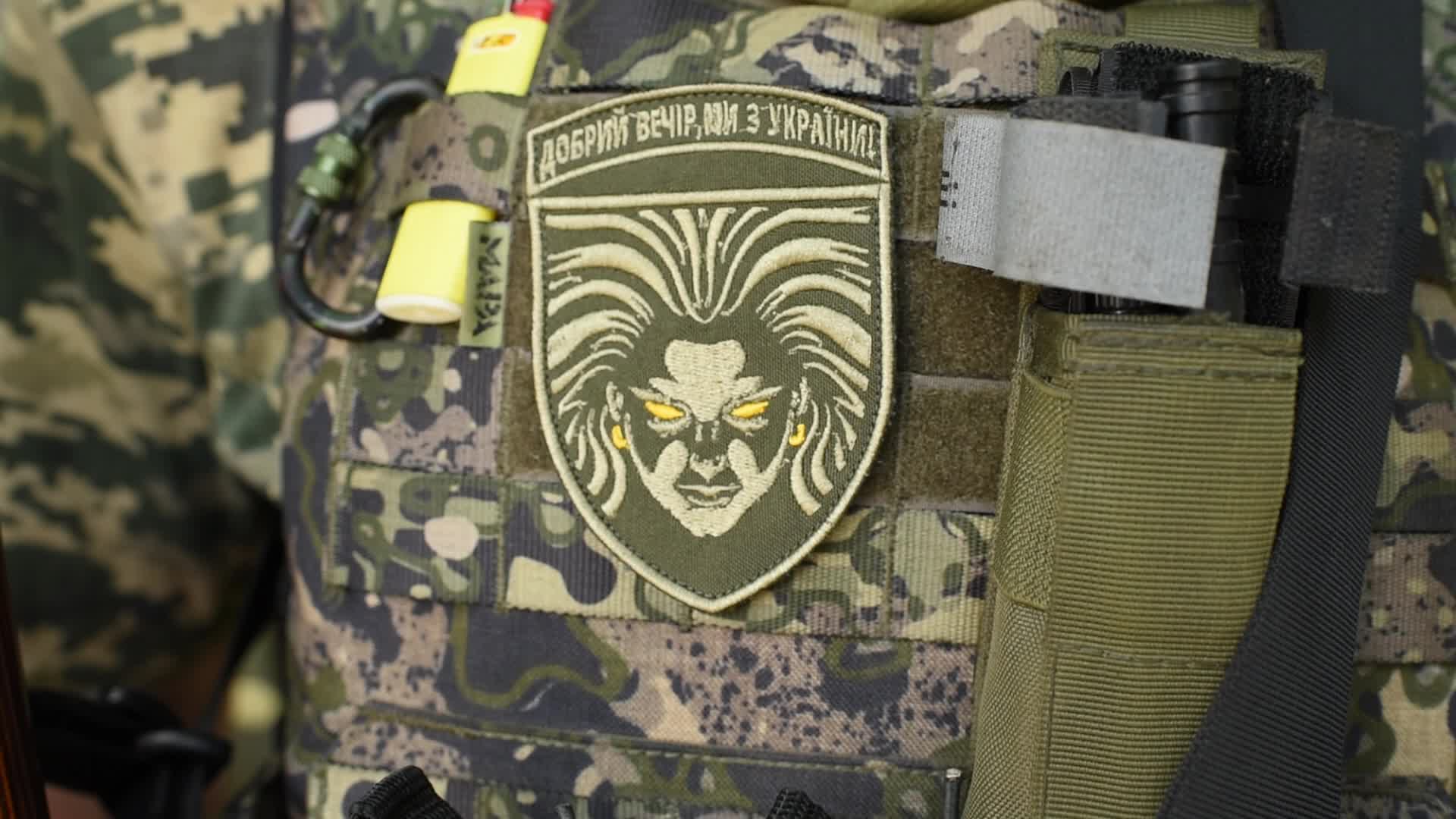 Humanitarian aid escorted by Ukrainian Special Forces in Hrushivka