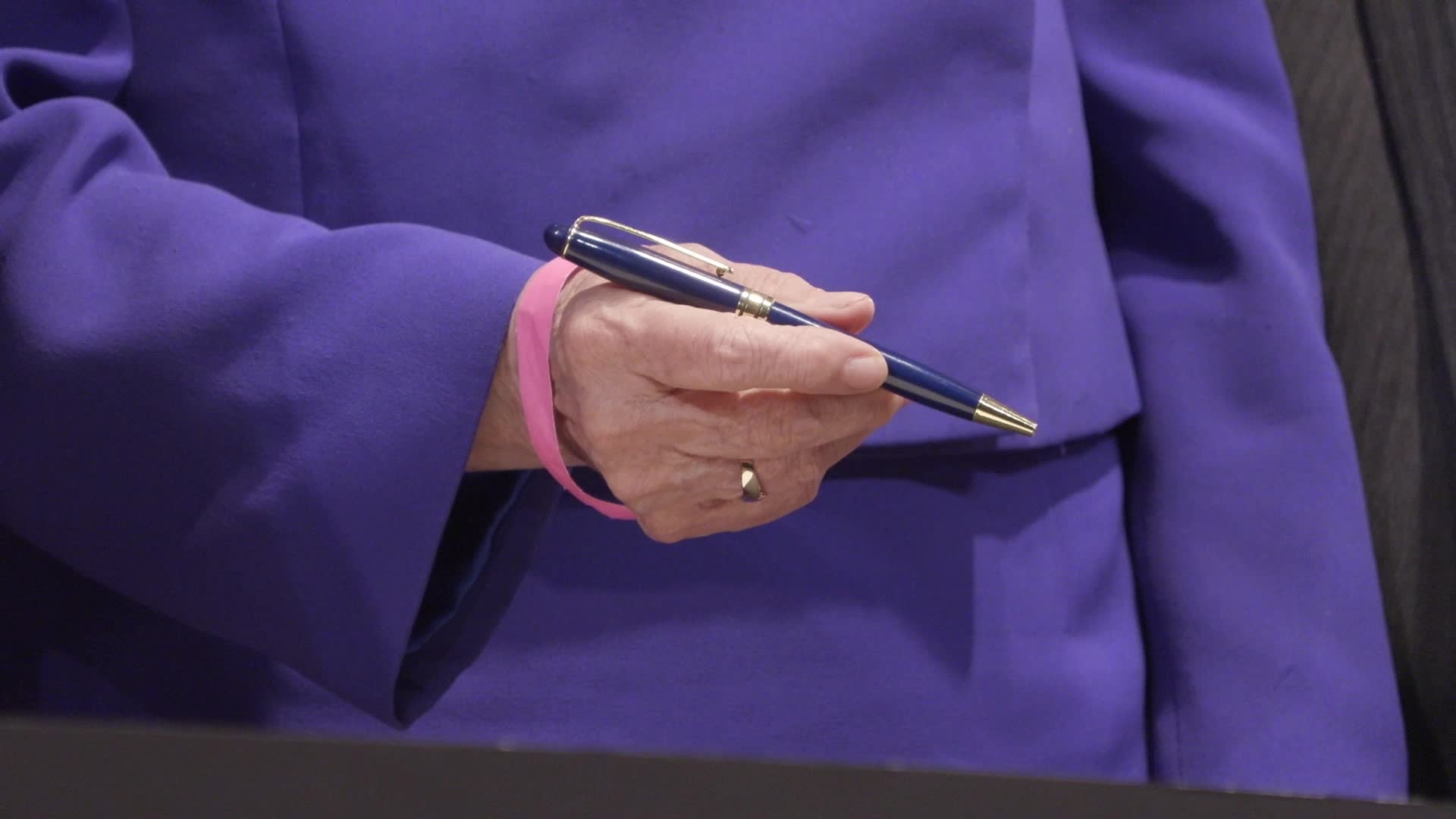 NYC: Governor Hochul signs legislative package to protect abortion and reproductive rights