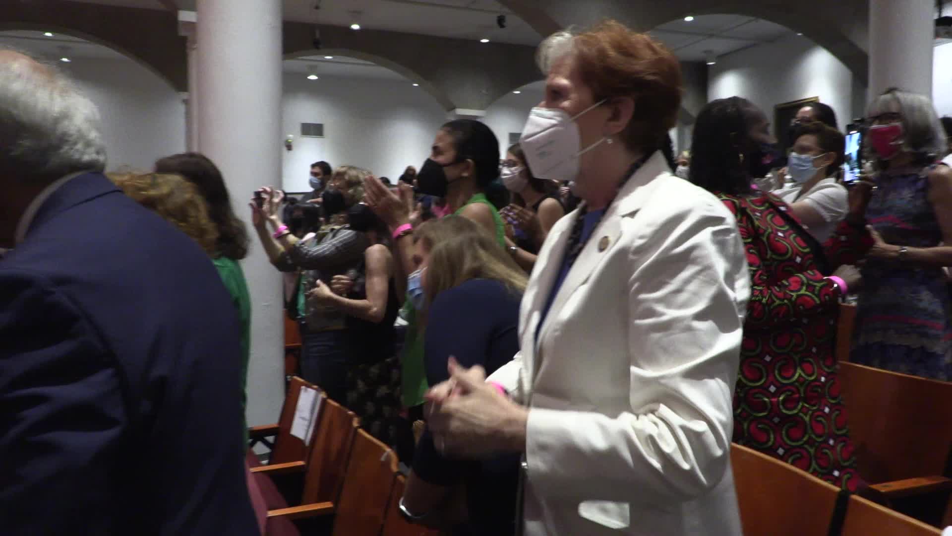 NYC: Governor Hochul signs legislative package to protect abortion and reproductive rights