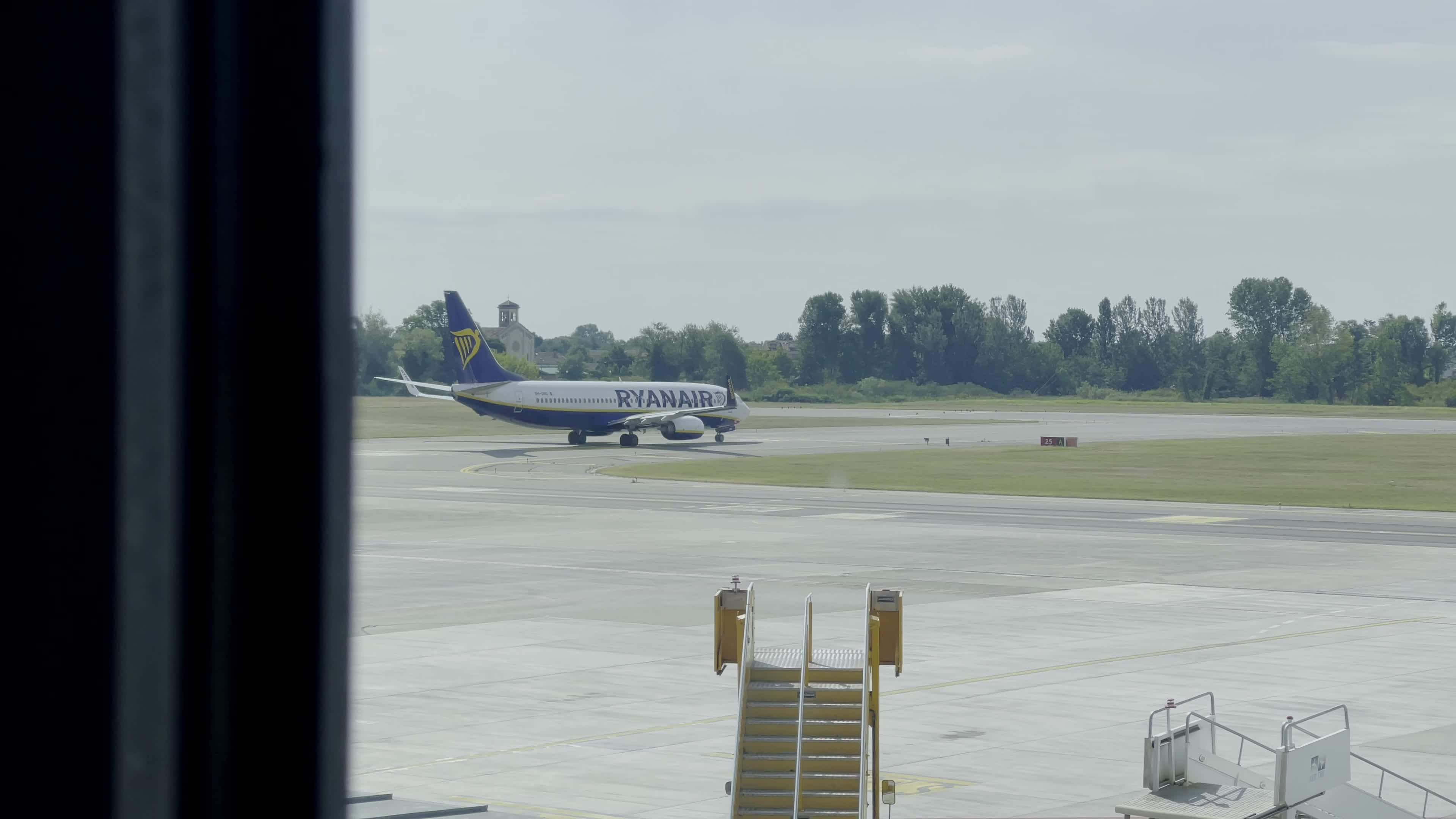 International Airport Treviso A. Canova (TSF)